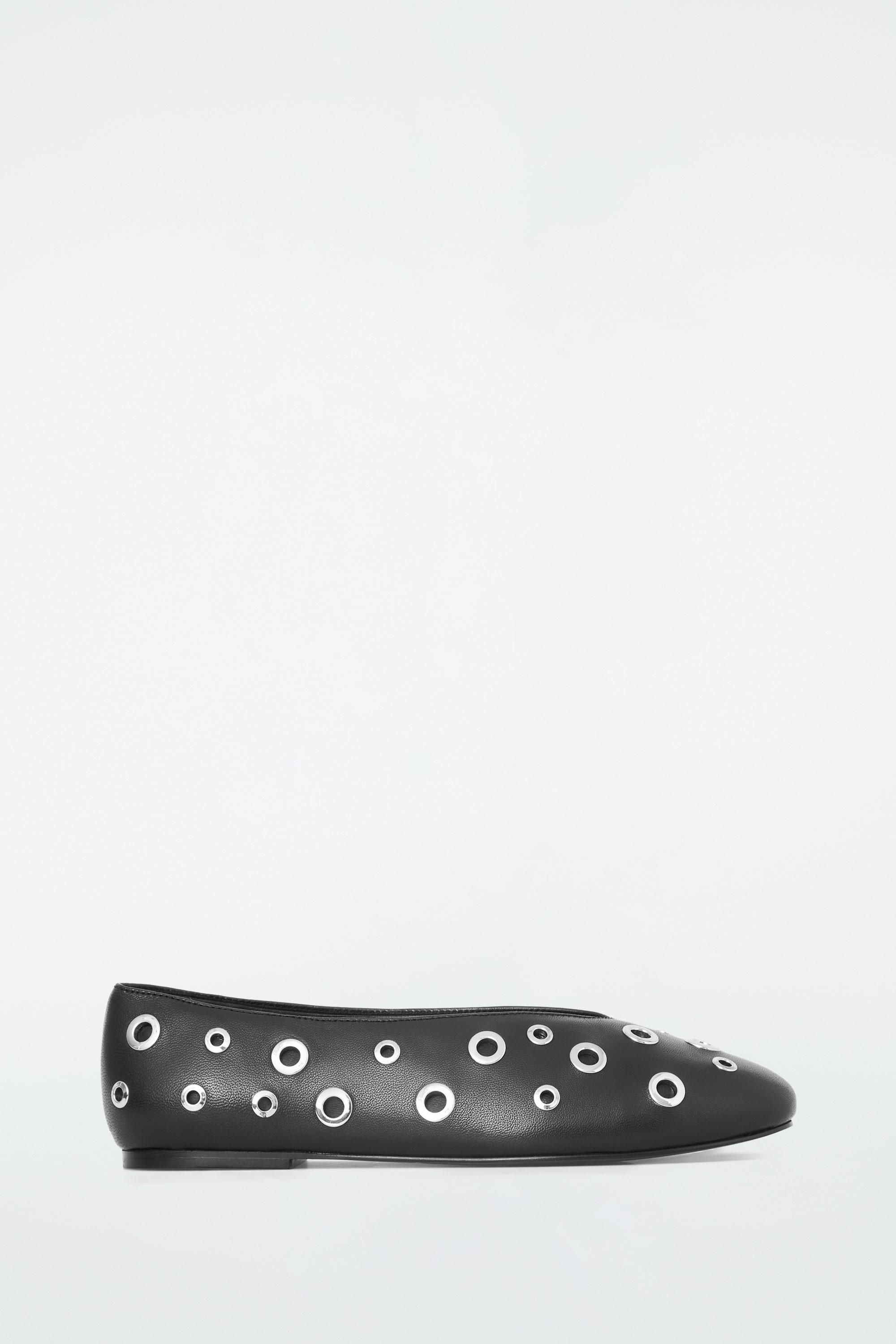 EYELET LEATHER BALLET FLATS - BLACK | COS