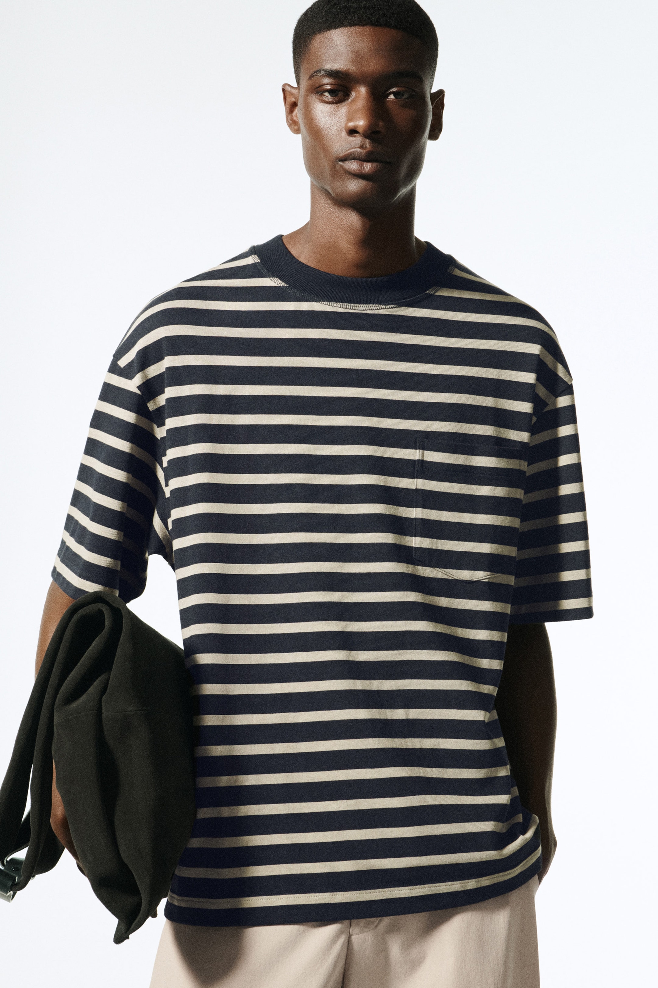 OVERSIZED HEAVYWEIGHT COTTON T-SHIRT