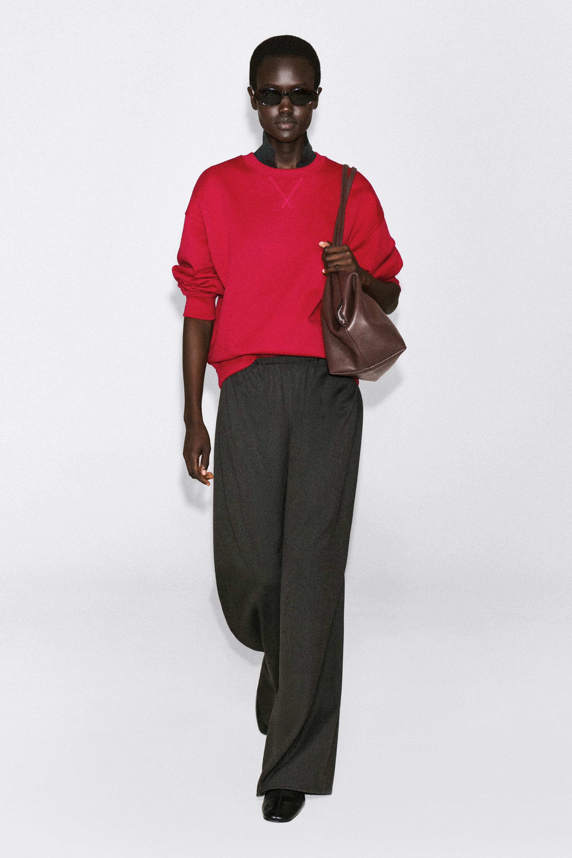 ROUNDED COTTON CREW-NECK SWEATSHIRT thumbnail 3
