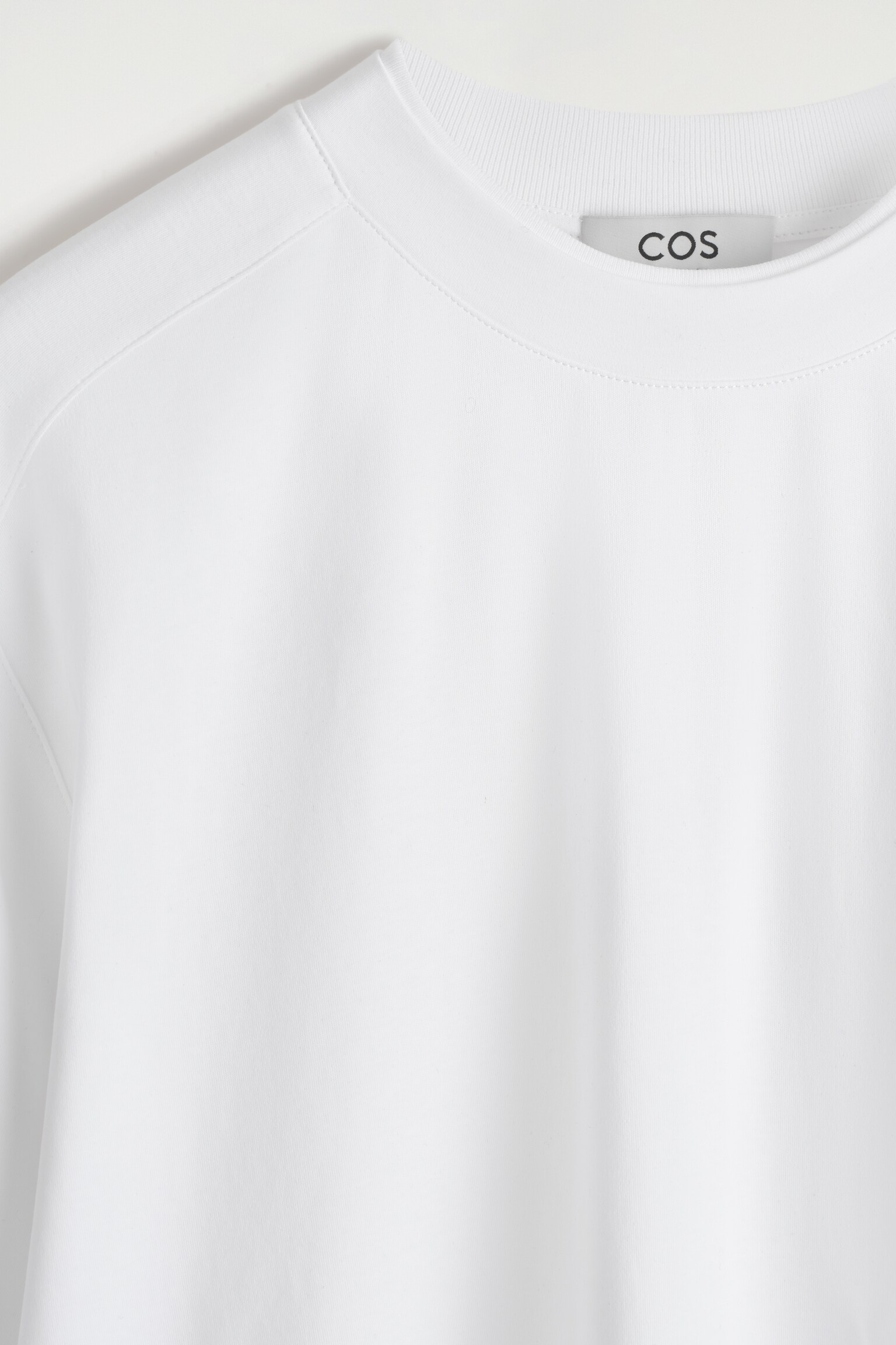 CAMISETA OVERSIZE DE ALGODÓN INTERLOCK - BLANCO/NEGRO/BLANCO - 5
