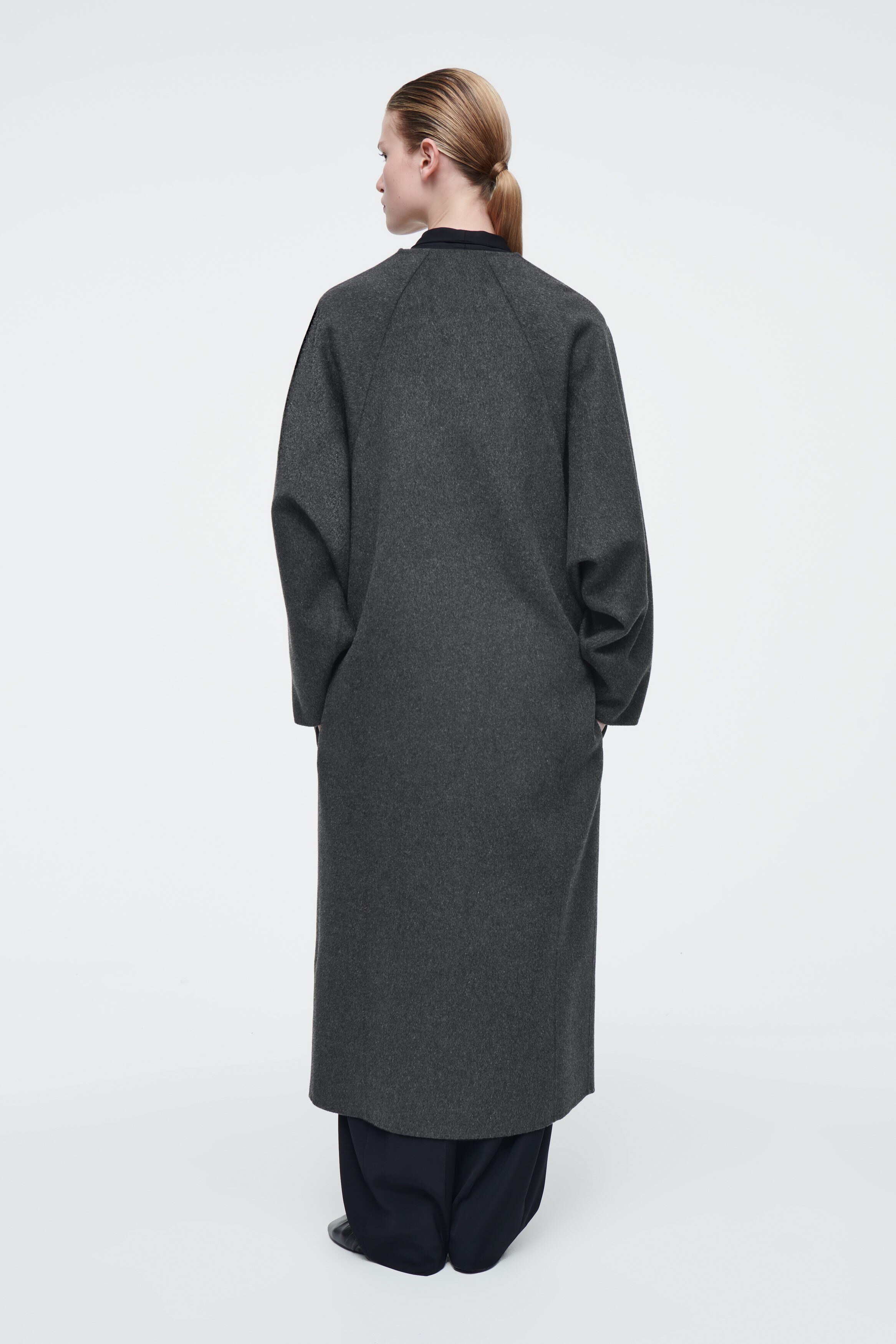 THE OVERSIZED DOUBLE-FACED COAT - CHARCOAL | COS