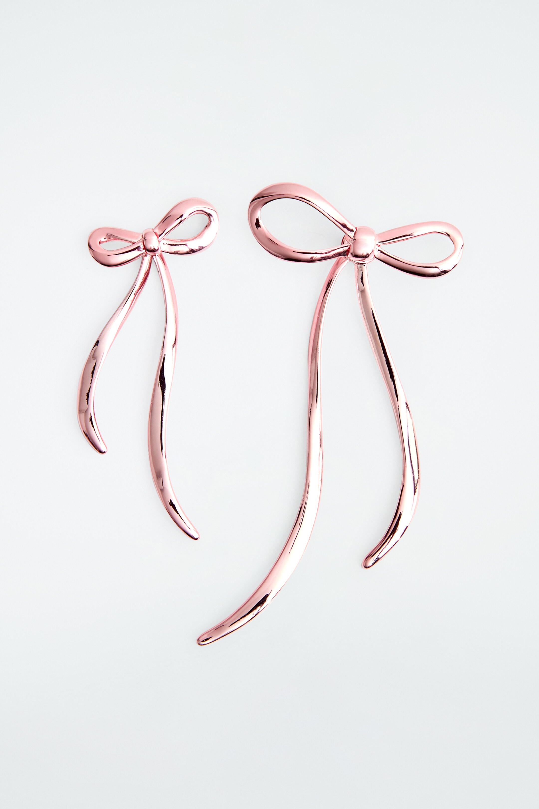 Ingrandisci l'immagine: MISMATCHED BOW EARRINGS - LIGHT PINK - DONNA | H&M CH 1