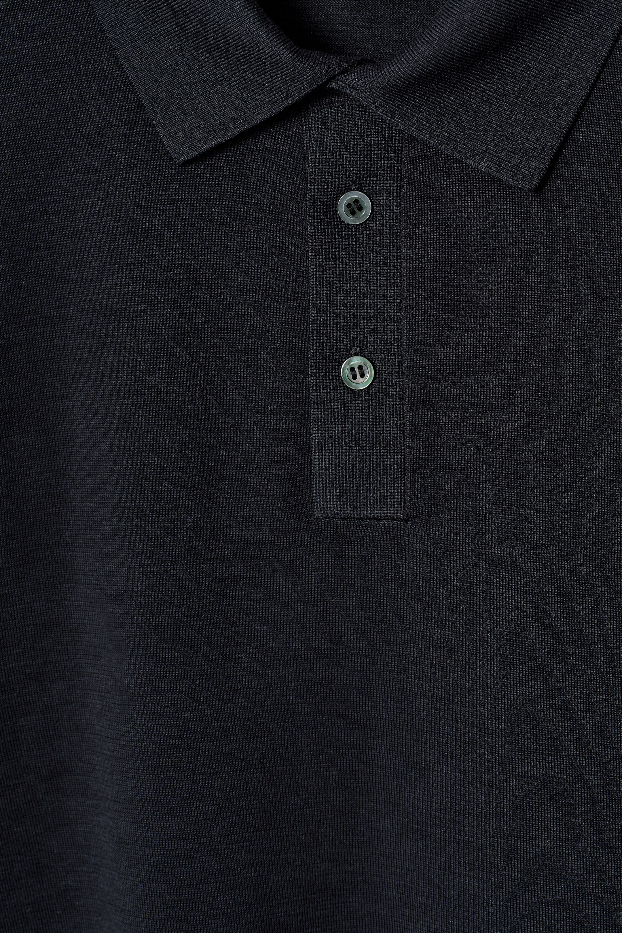 Agrandir l'image: POLO SLIM EN MAILLE DE SOIE - BLEU MARINE - HOMME | H&M BE 7
