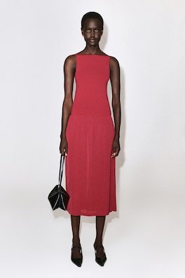 CONTRAST-PANEL MAXI DRESS — RED 4