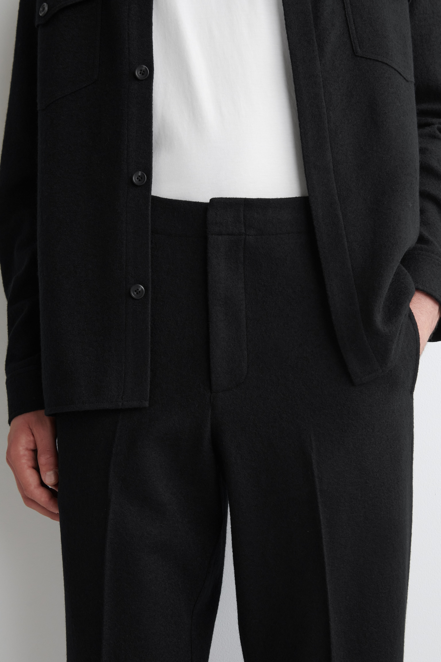 ELASTICATED BOILED-WOOL TROUSERS - ČERNÉ/DARK BROWN/TMAVÁ KHAKI - 7