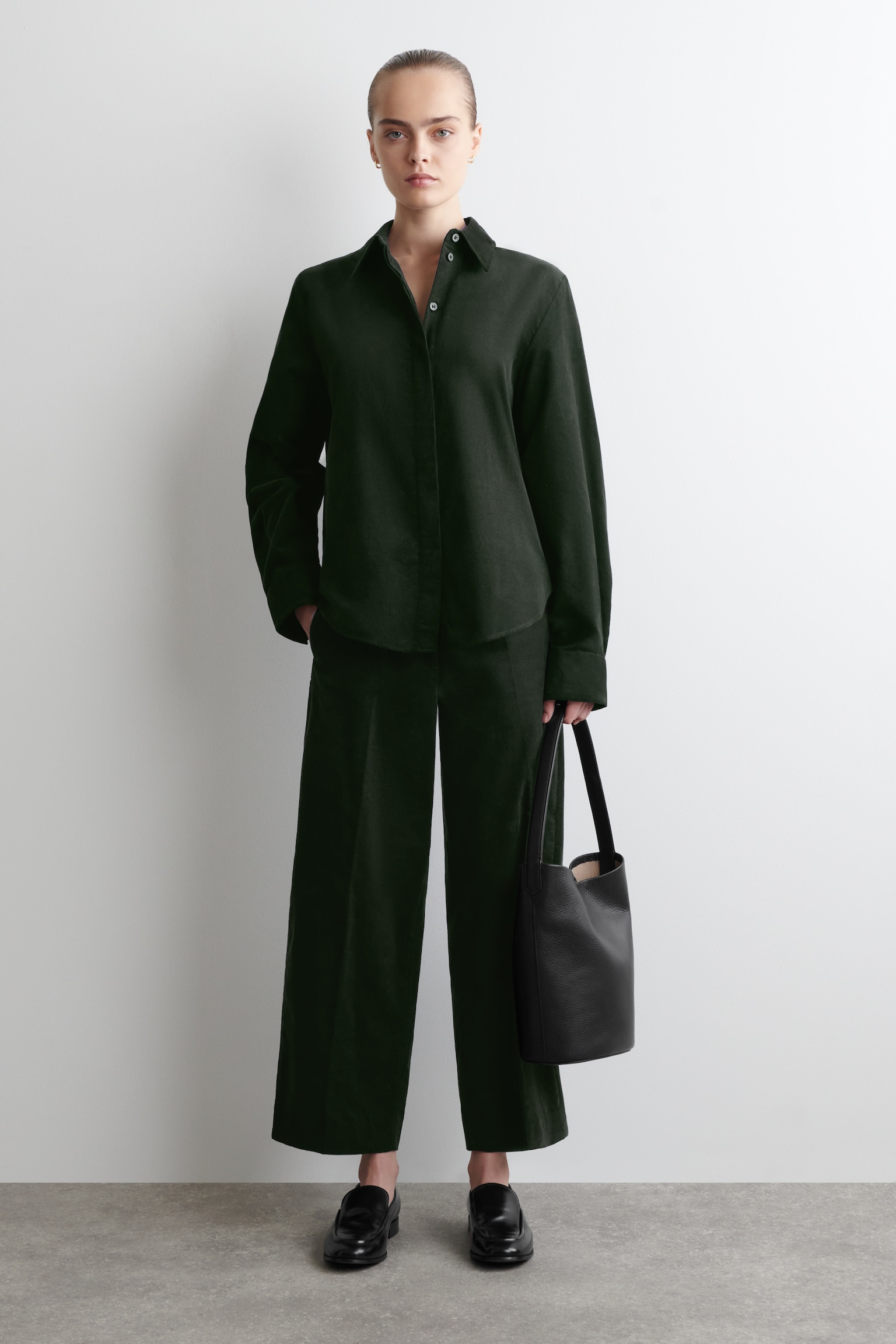 CHEMISE EN VELOURS CÔTELÉ - VERT FONCÉ - 4