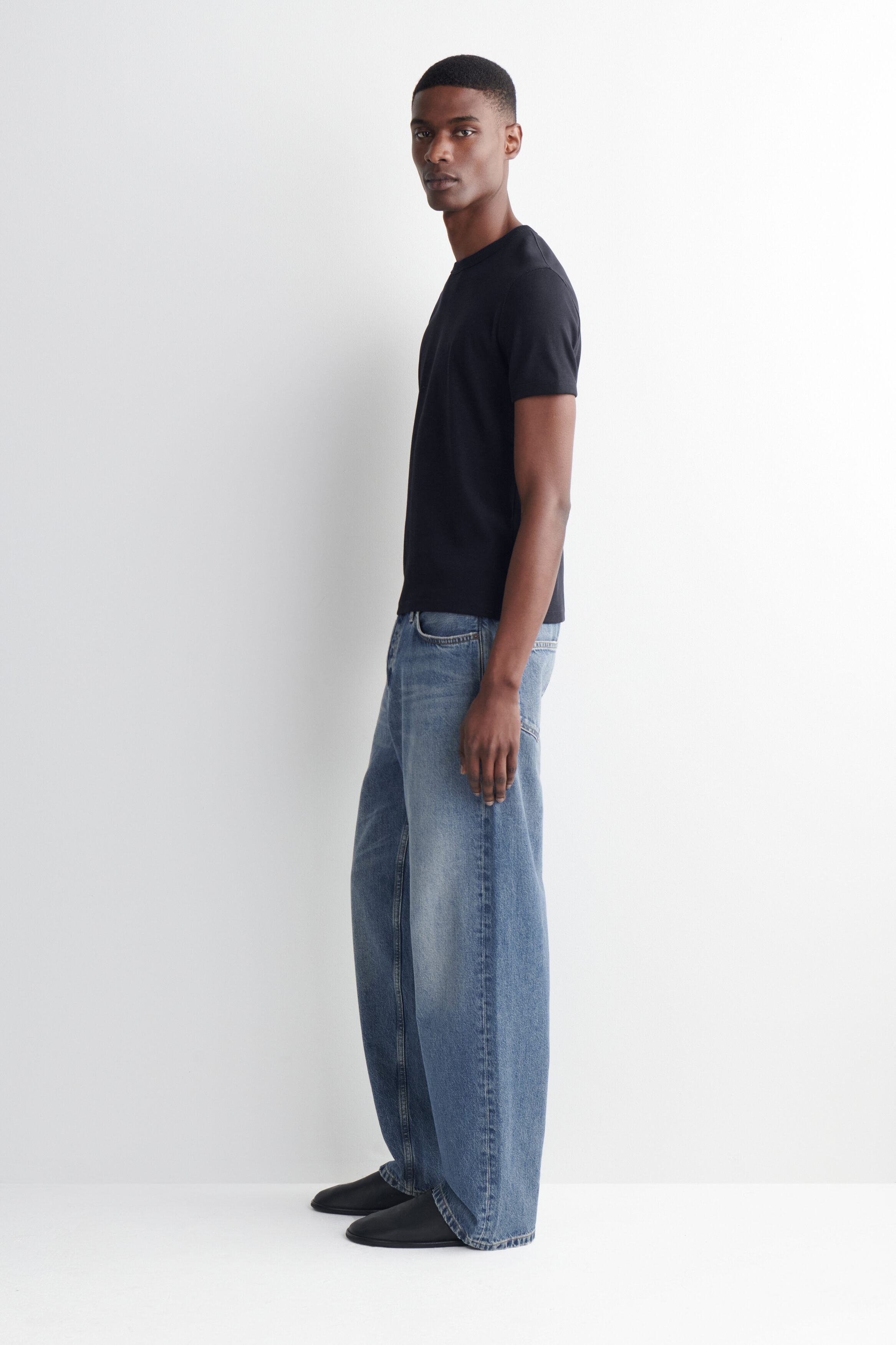 SLIM RIBBED COTTON T-SHIRT - NAVY | COS DK