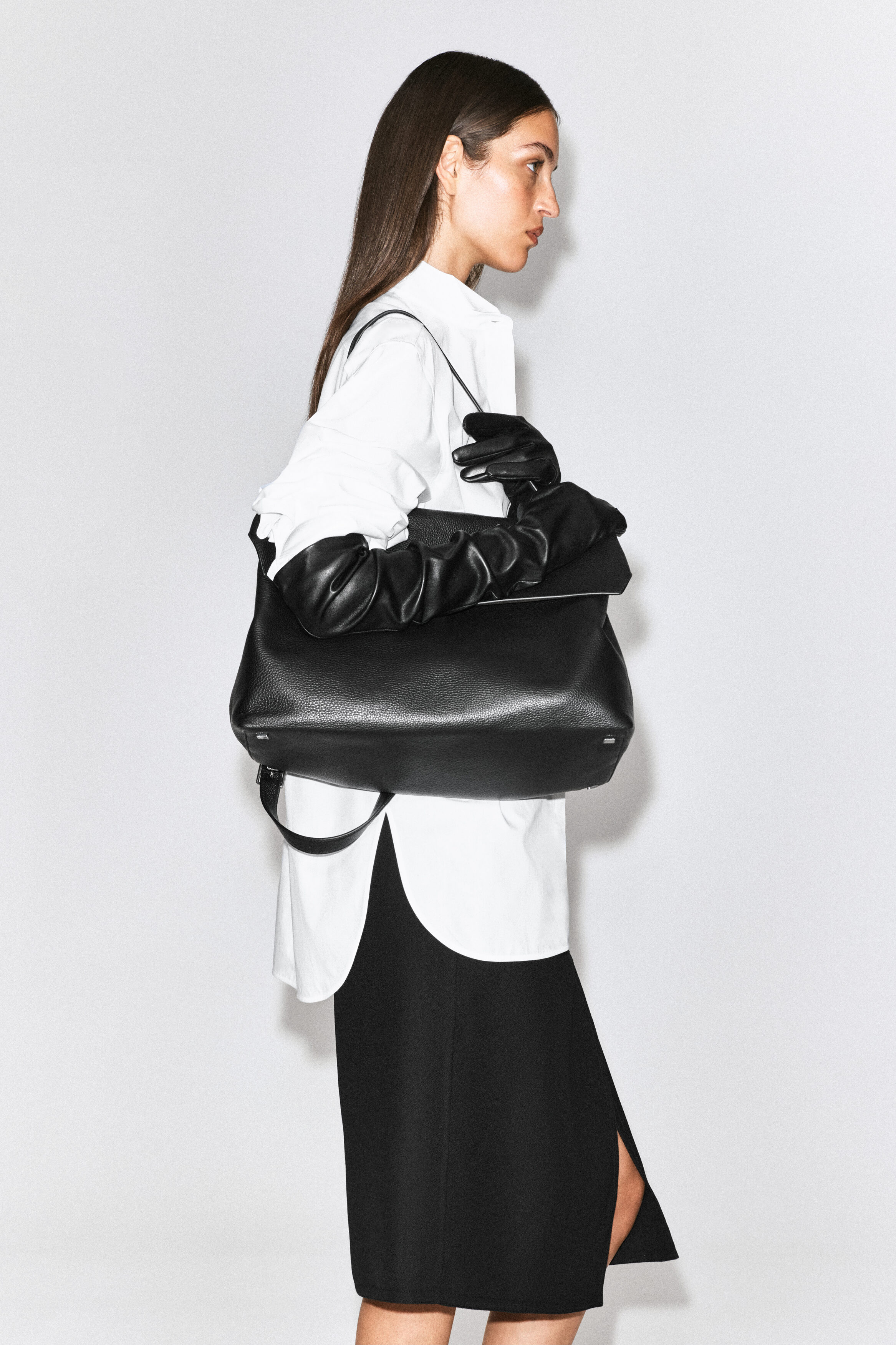 LONG LEATHER GLOVES