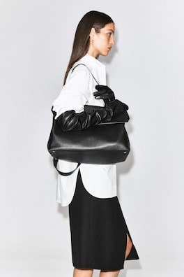 LONG LEATHER GLOVES — BLACK 1