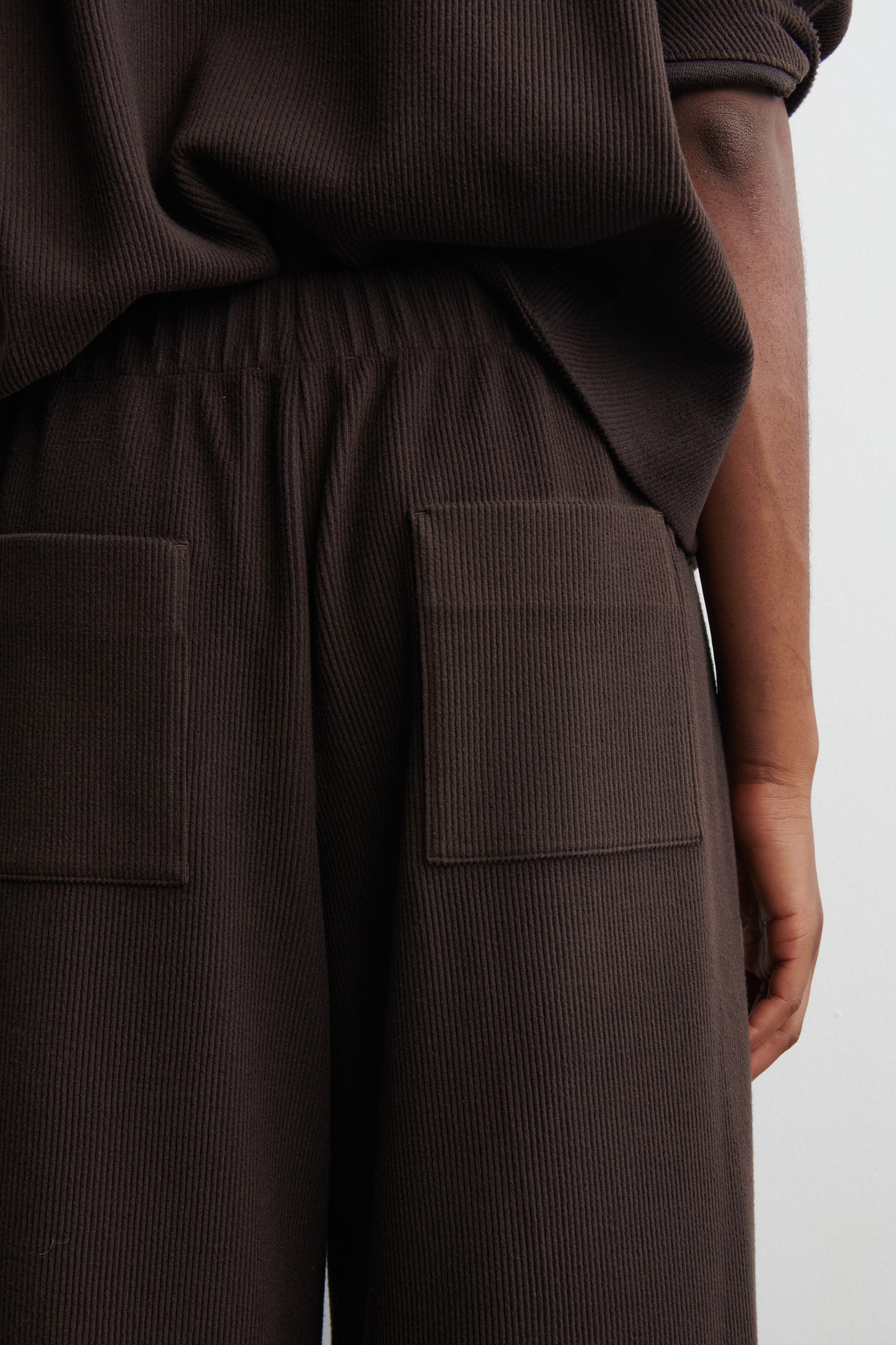 CORDUROY WIDE-LEG PANTS