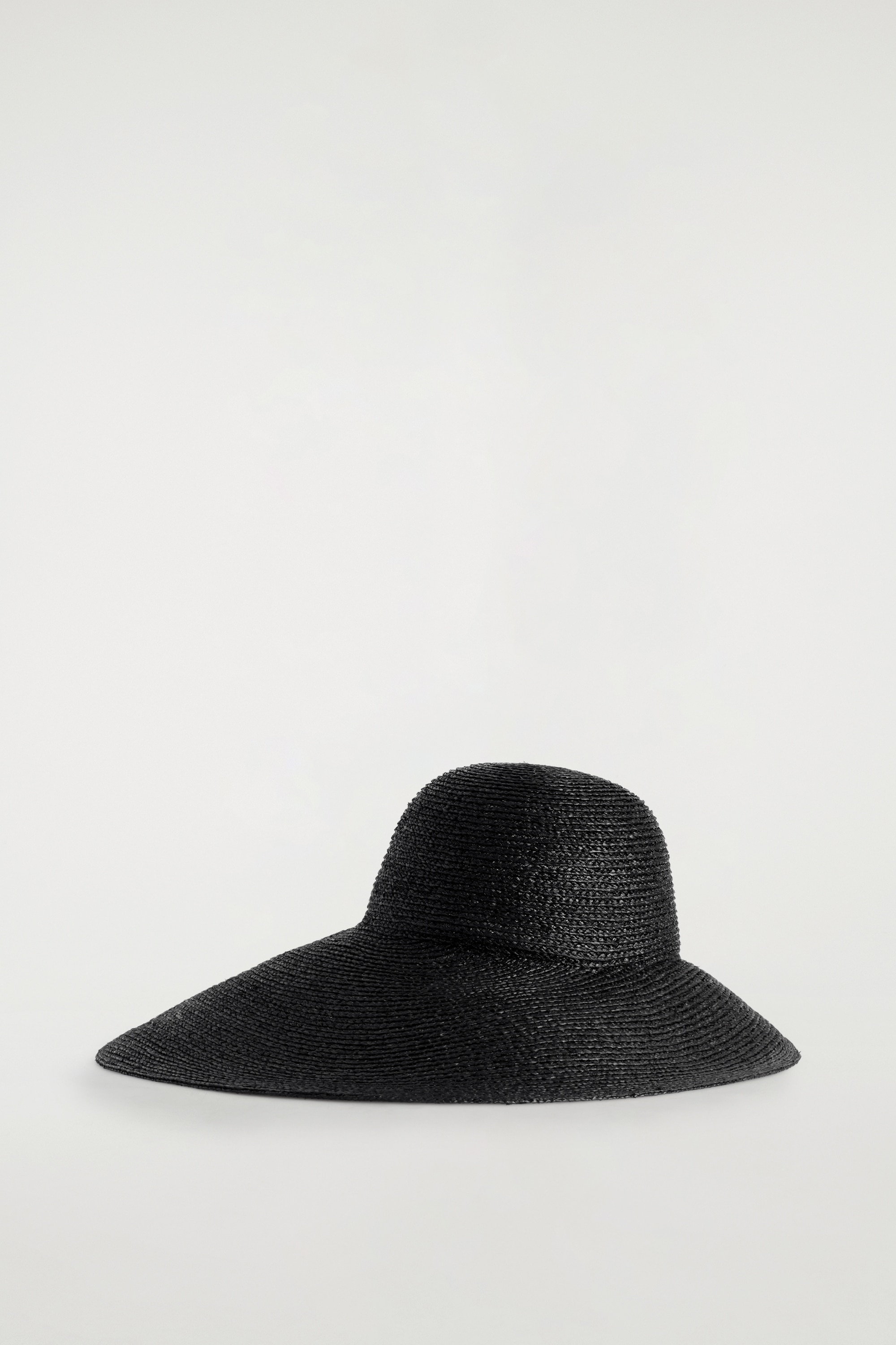 WIDE-BRIM RAFFIA HAT - BLACK