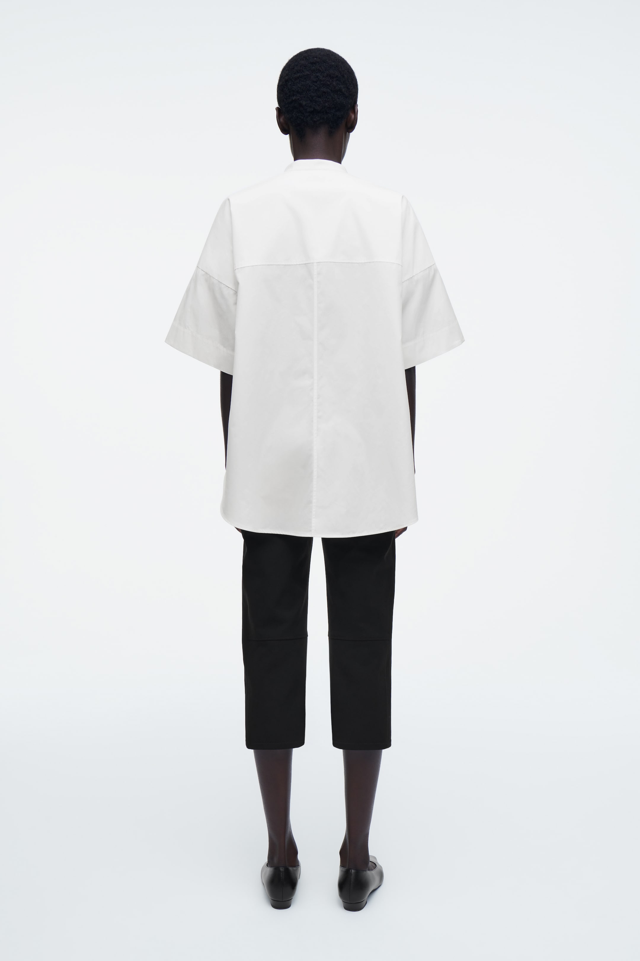 Visualizza immagine più grande: CAMICIA OVERSIZE IN COTONE CON ORLO CURVO - BIANCO - DONNA | H&M IT 5