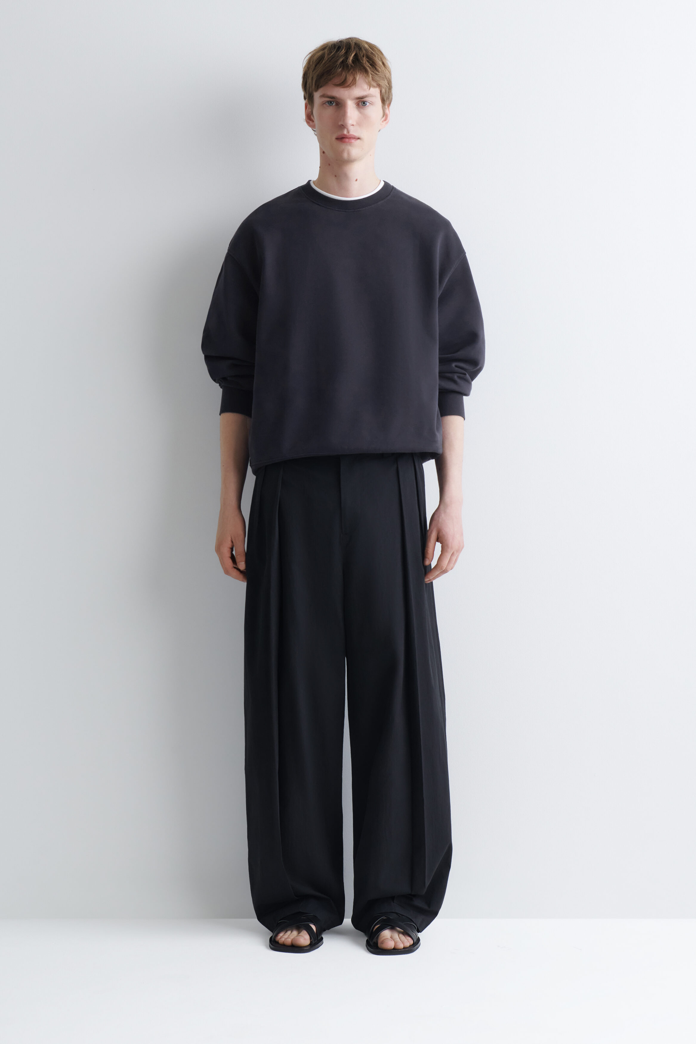 WASHED-COTTON SWEATSHIRT - thumbnail 8