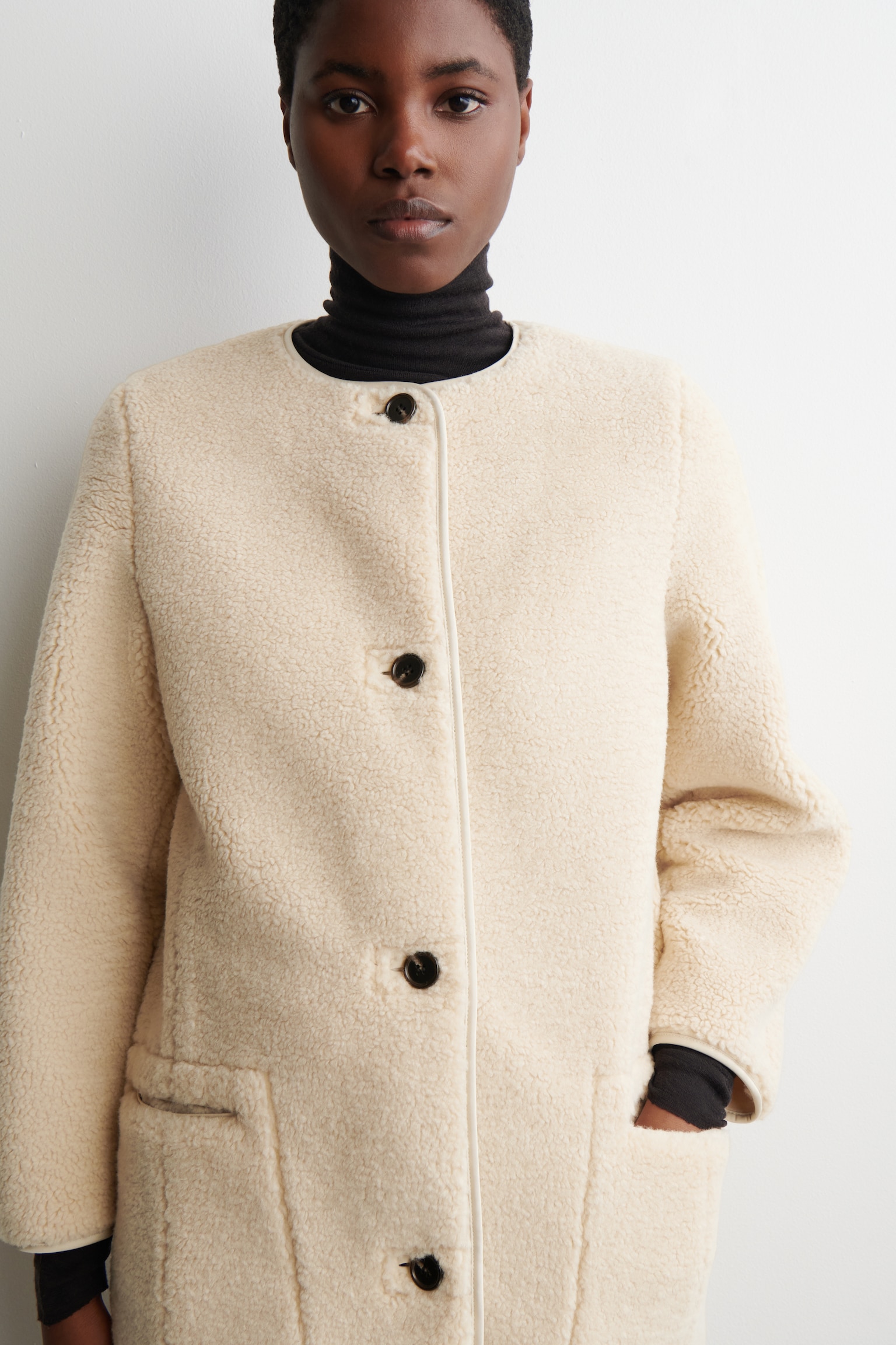 LONGLINE TEDDY JACKET - ECRU/DARK BROWN - 3