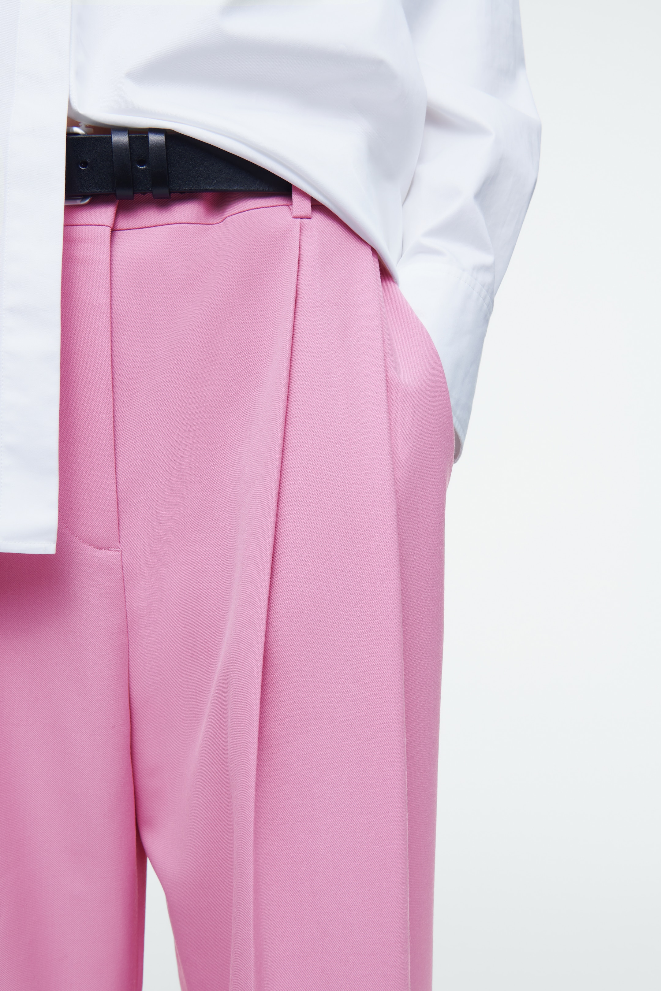 Zobrazit větší obrázek: VOLNÉ KALHOTY ŠIROKÉHO STŘIHU Z TWILLU - RŮŽOVÁ - ŽENY | H&M CZ 5