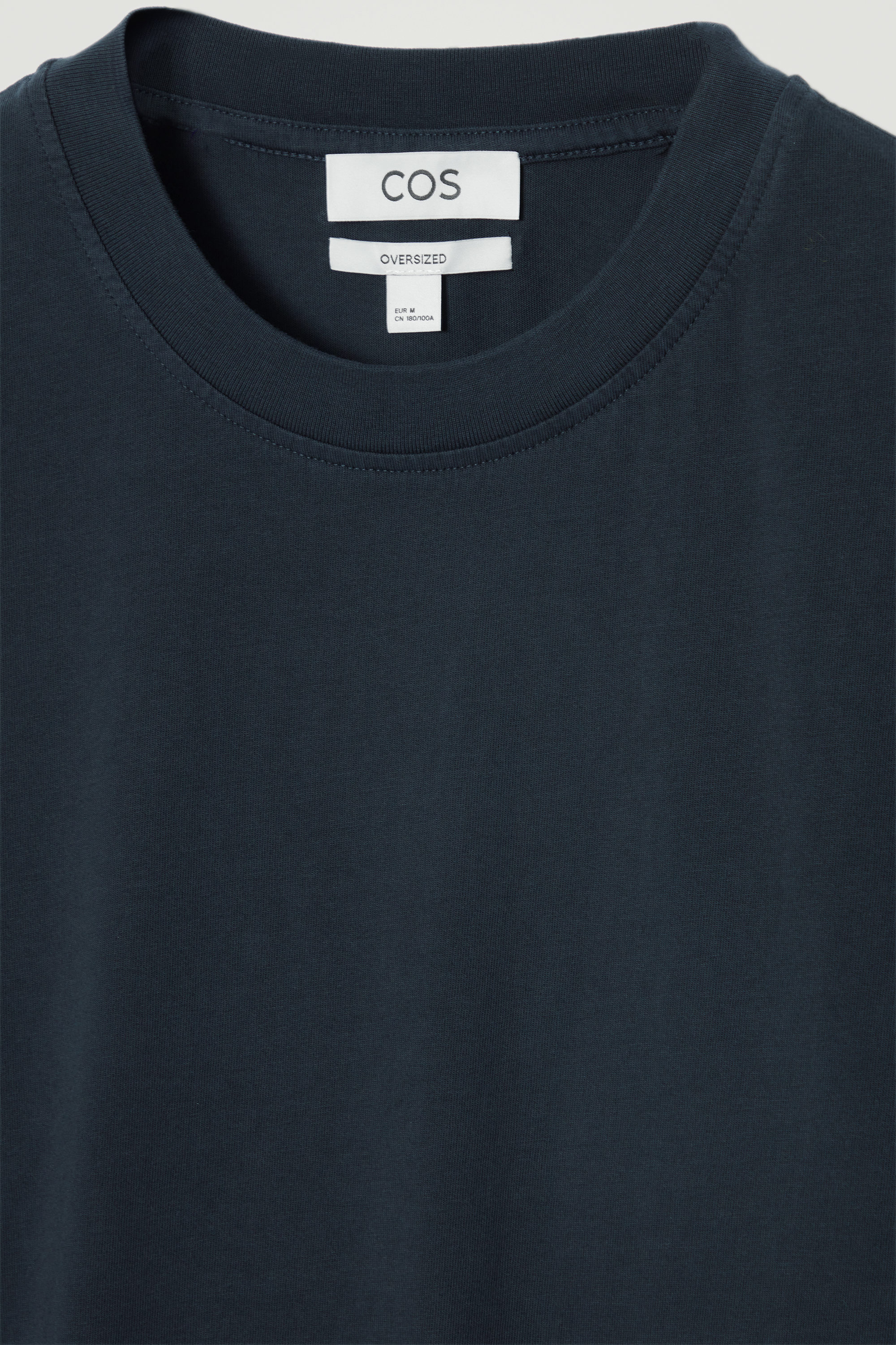 Tシャツ・カットソー LANEUS Knitted t-shirt Nero OVERSIZED COTTON T-SHIRT - NAVY | COS