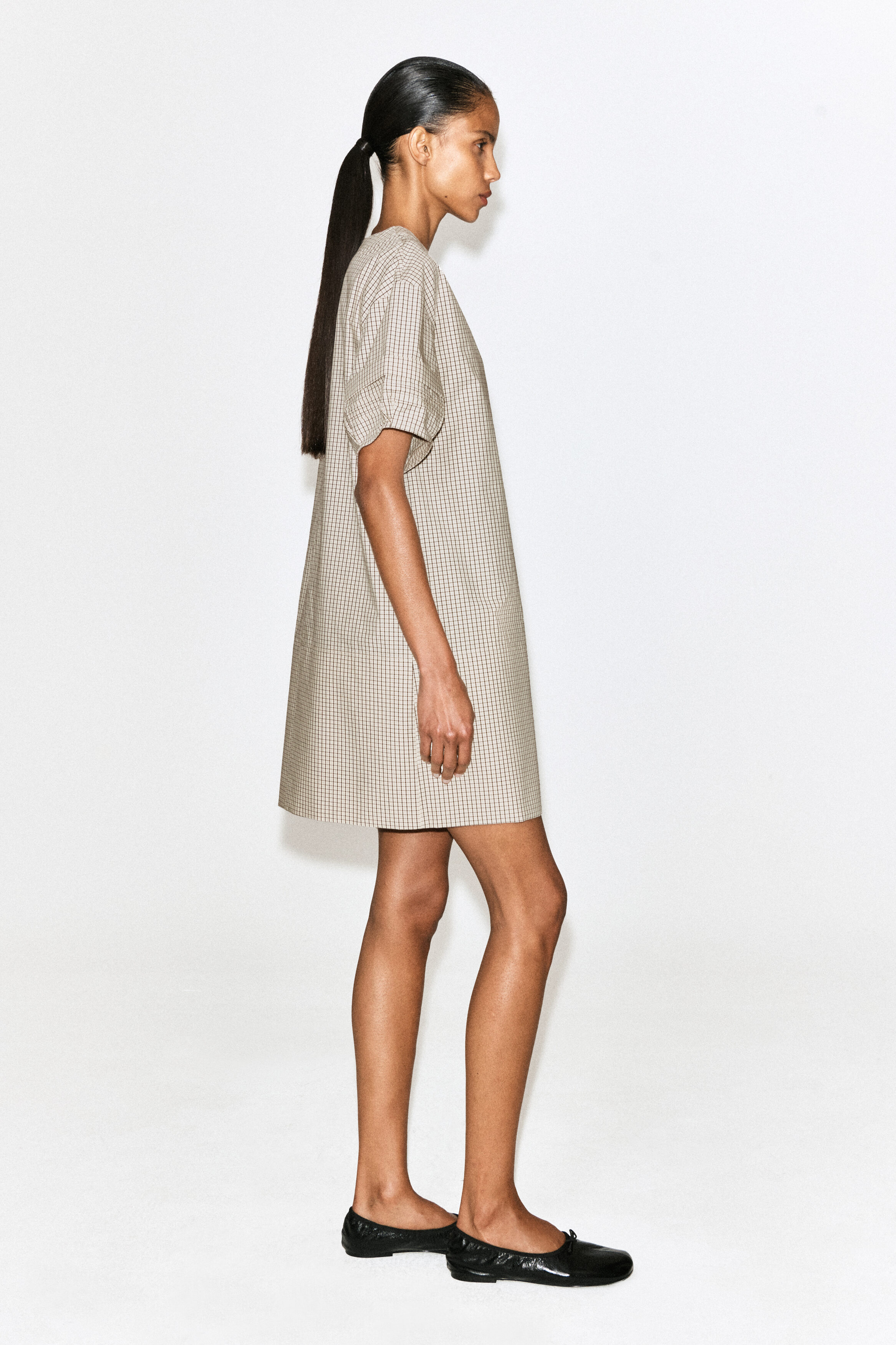 cos pintucked cotton mini dress PINTUCKED COTTON MINI DRESS - BEIGE / CHECKED
