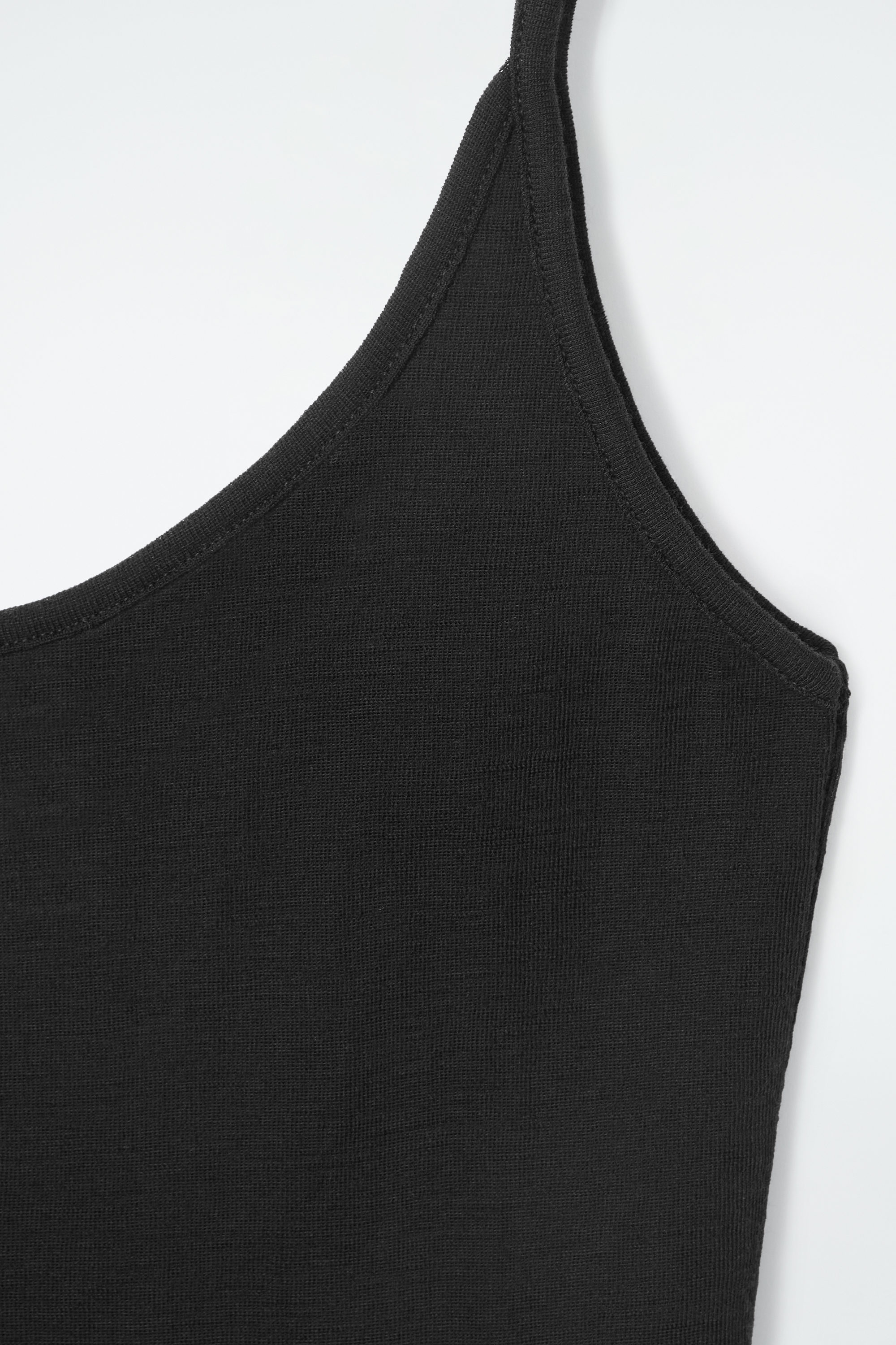 SCOOP-NECK MERINO WOOL TANK TOP - BLACK | COS