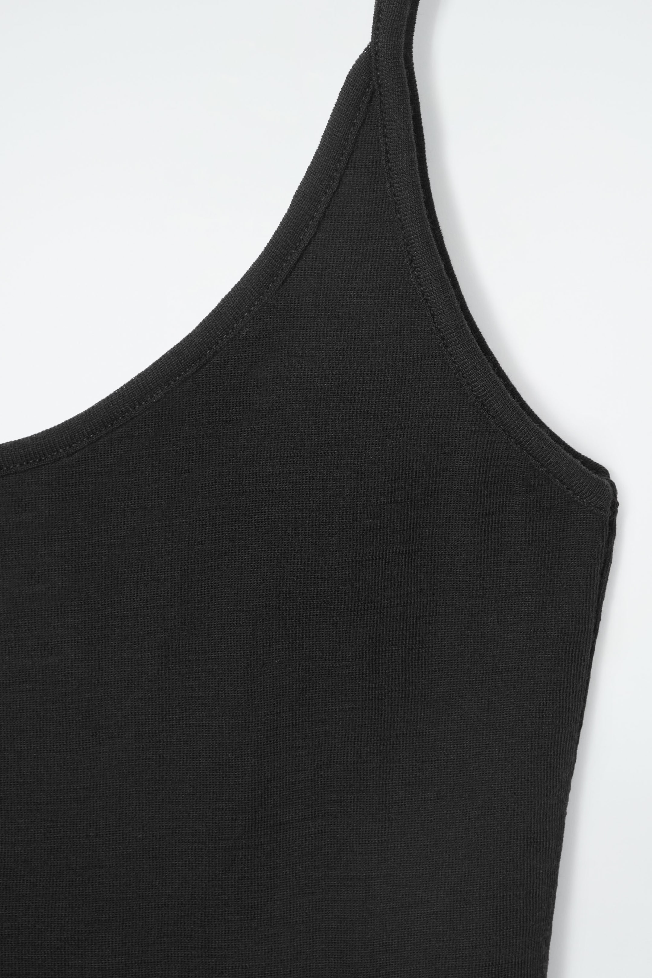 StillMedia/DescriptiveDetail