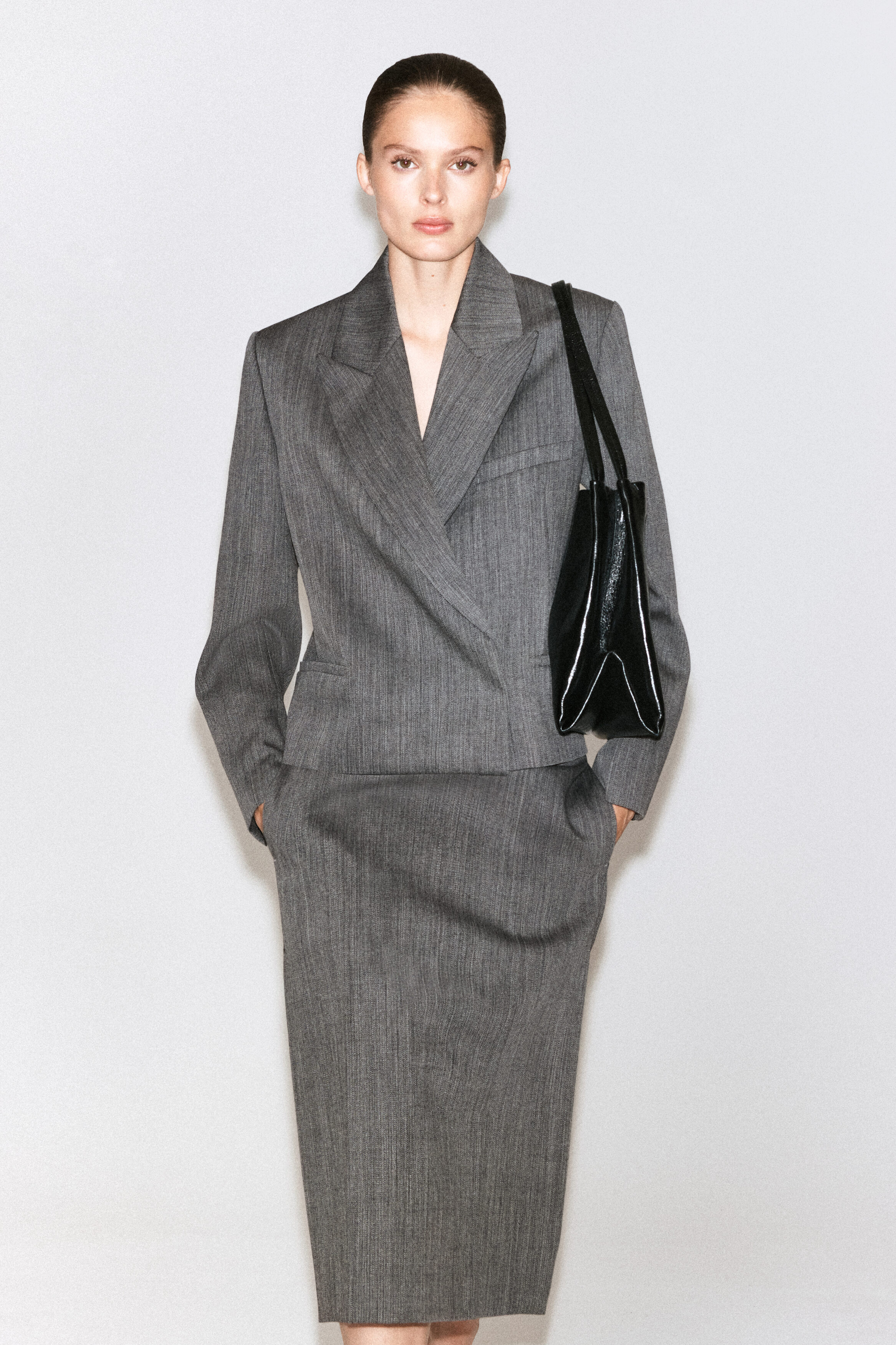 EXAGGERATED WOOL BLAZER - thumbnail 2