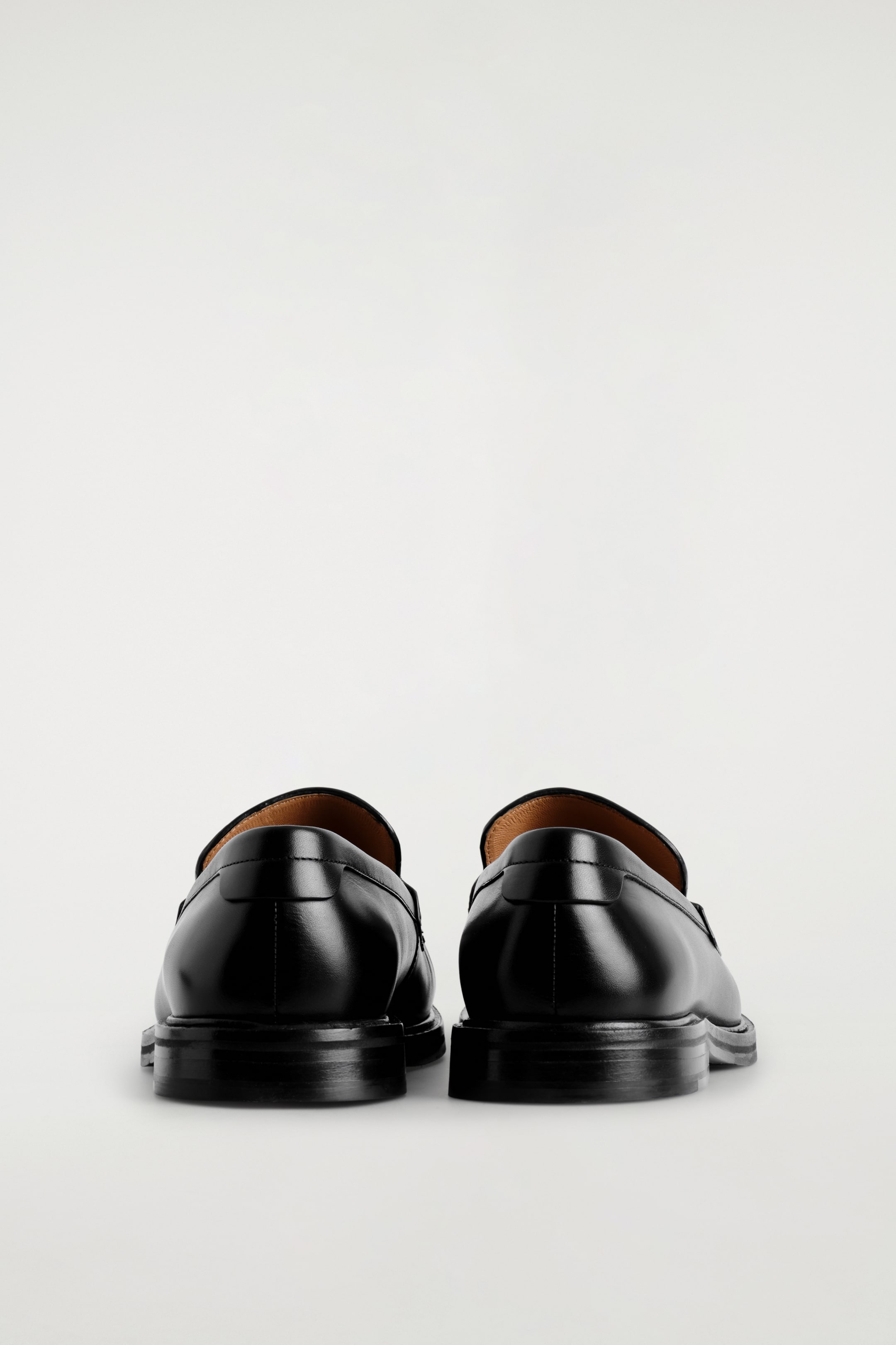 Ver imagen más grande: MOCASINES DE PIEL CLÁSICOS - NEGRO - HOMBRE | H&M ES 6