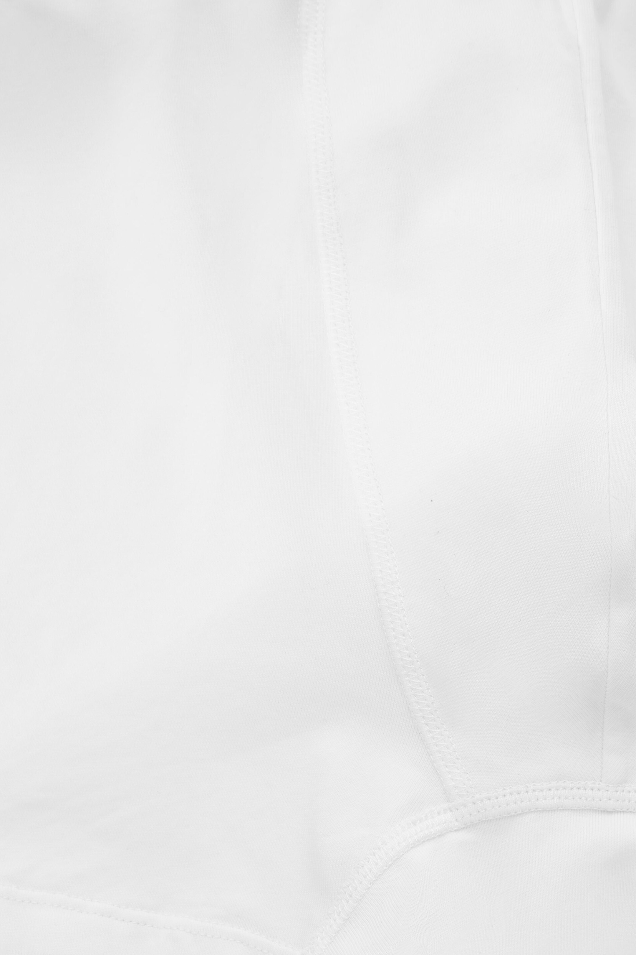 StillMedia/DescriptiveDetail