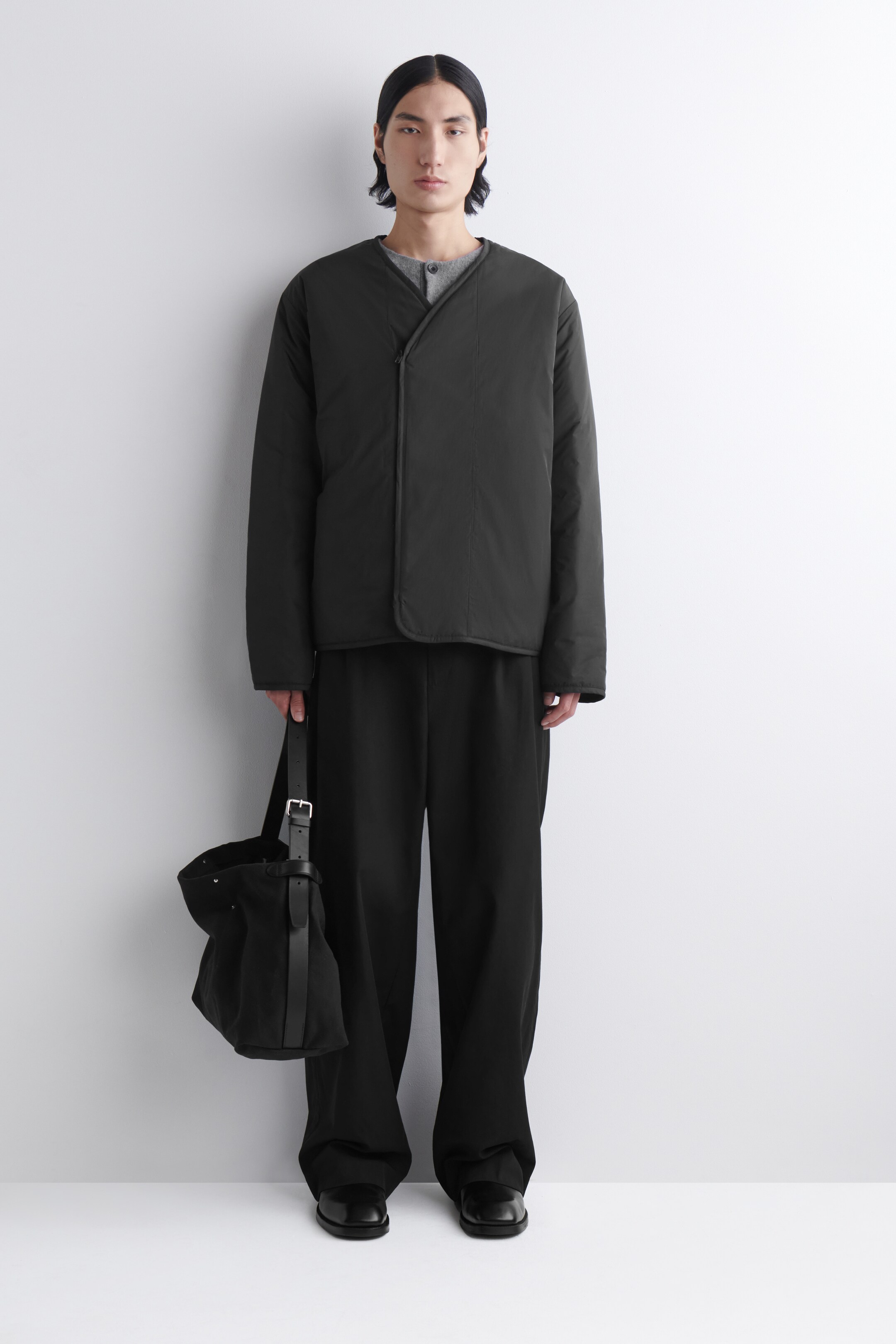 Grösseres Bild ansehen: UTILITY MESSENGER BAG - CANVAS - NAVYBLAU - HERREN | H&M CH 2