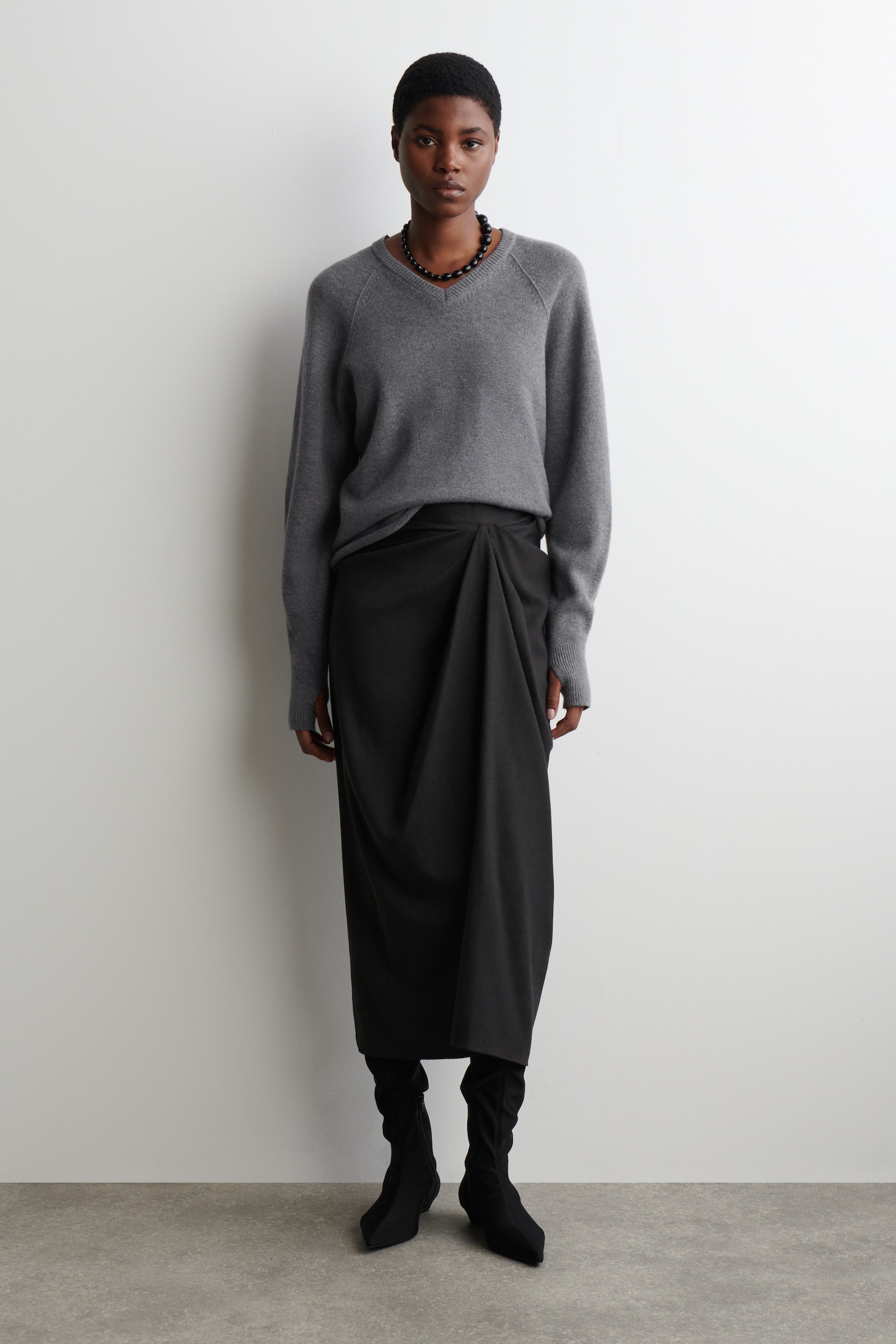 DRAPED WOOL-BLEND MIDI SKIRT - CHARCOAL MÉLANGE
