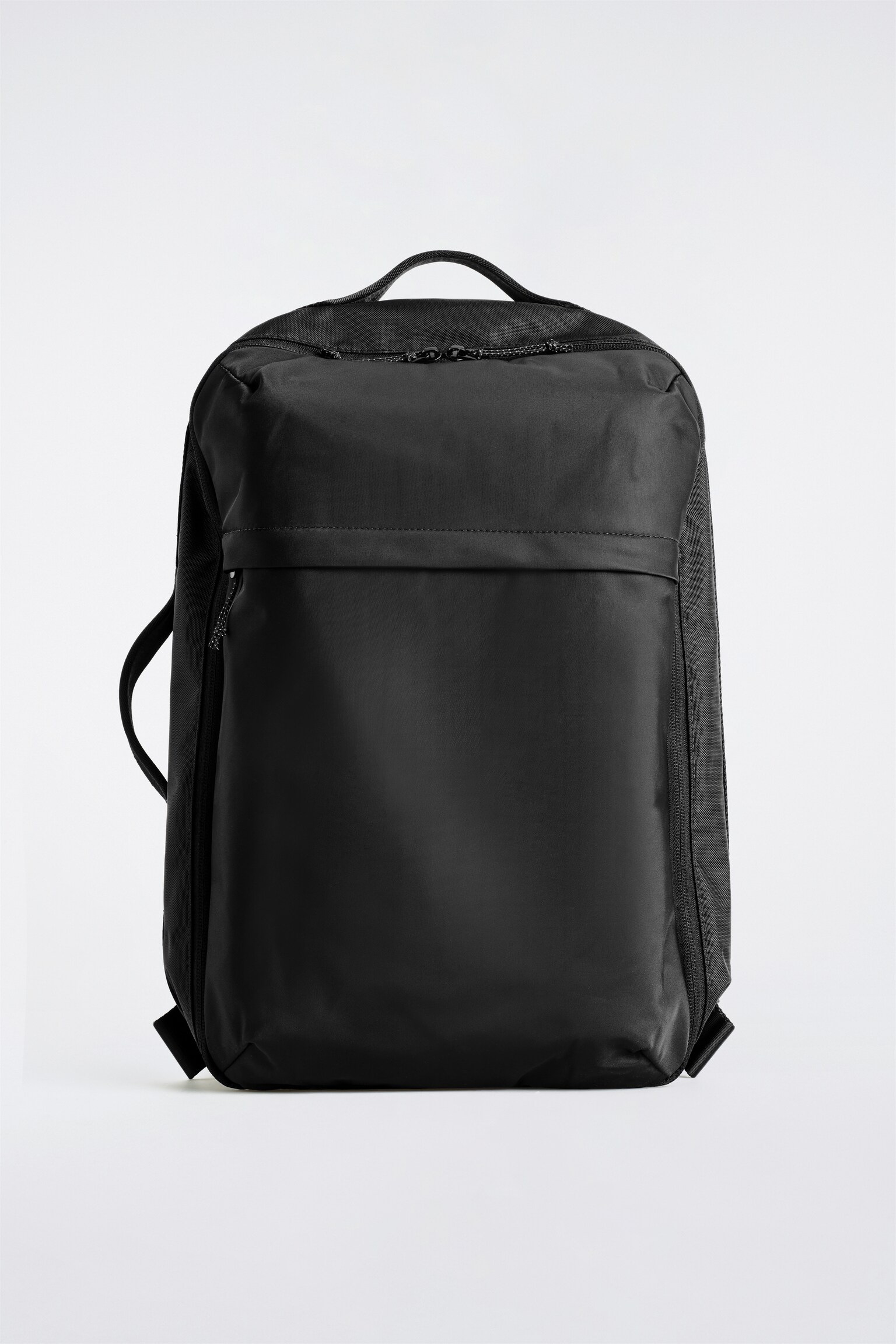 TRAVEL BACKPACK - NYLON - SCHWARZ - 2