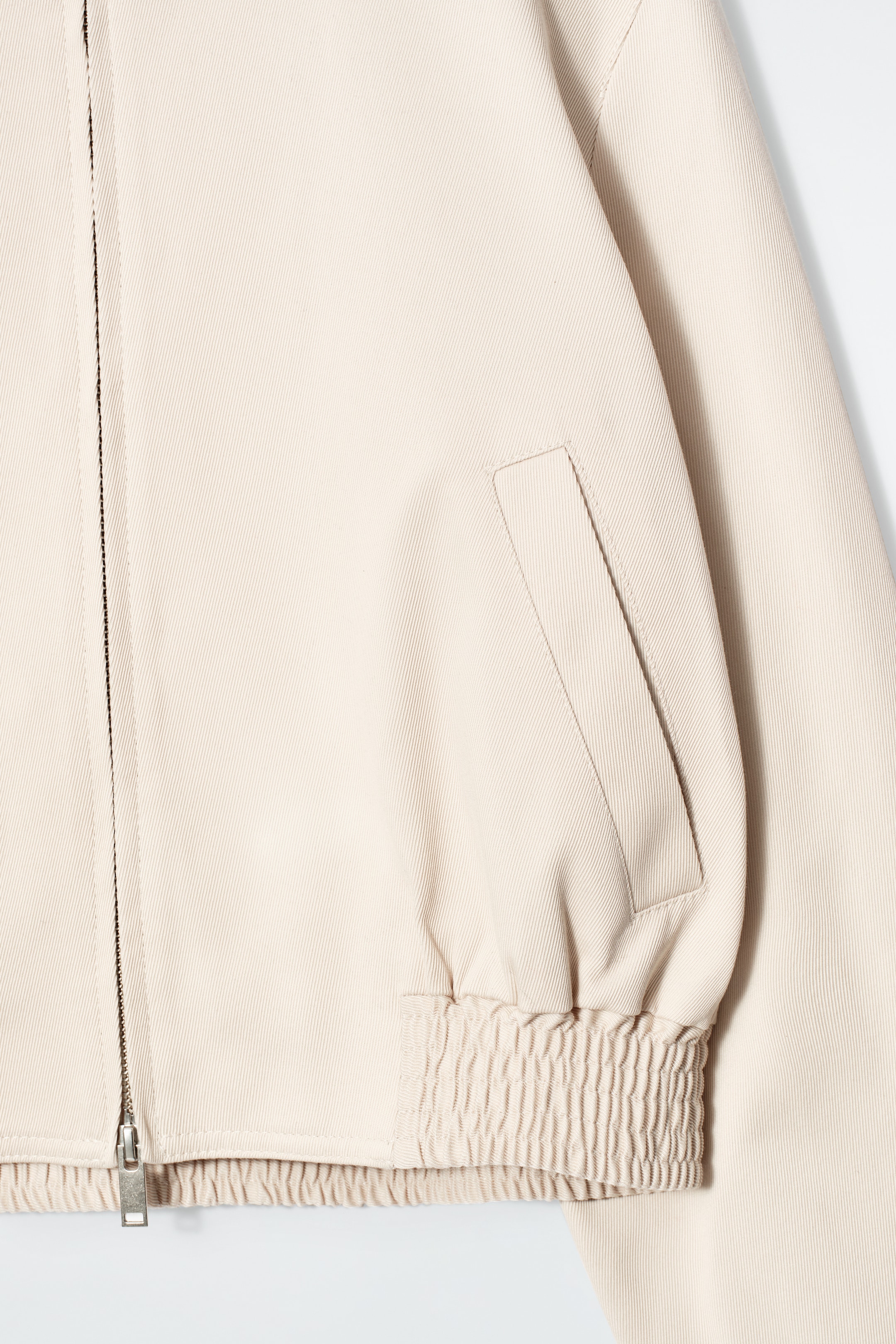Größeres Bild ansehen: BOMBERJACKE MIT STEHKRAGEN - HELLES BEIGE - Ladies | H&M DE 9