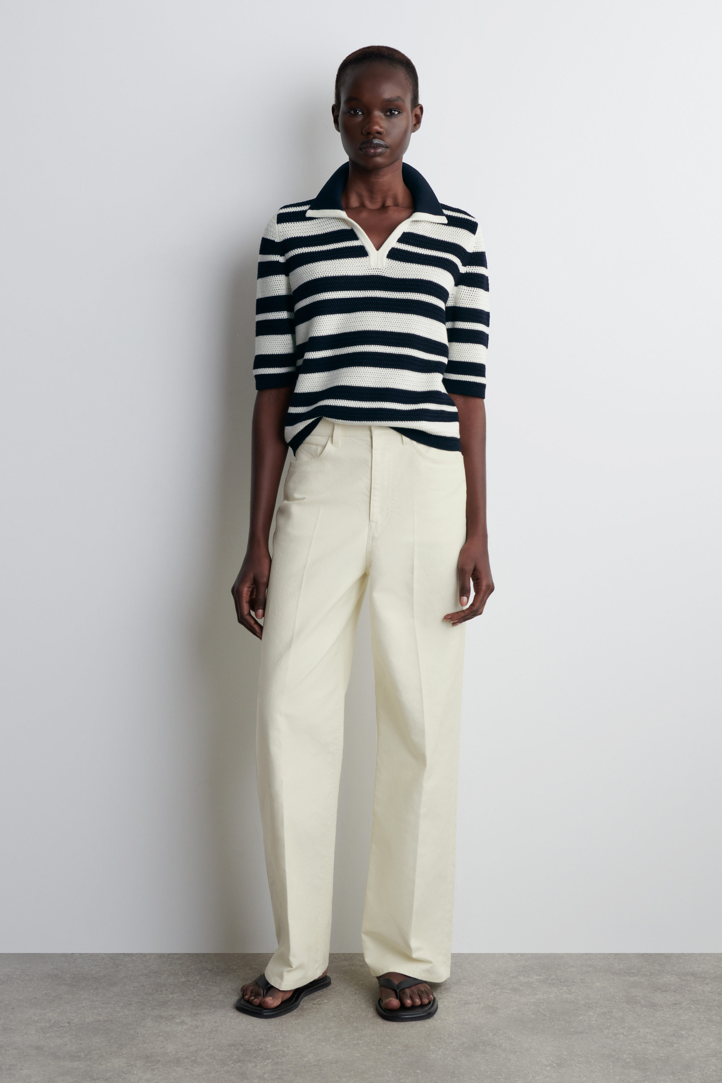 パンツ CHLOE STRAIGHT-LEG TROUSERS IN CANVAS CHLOÉ Cotton-canvas flared pants | NET-A-PORTER