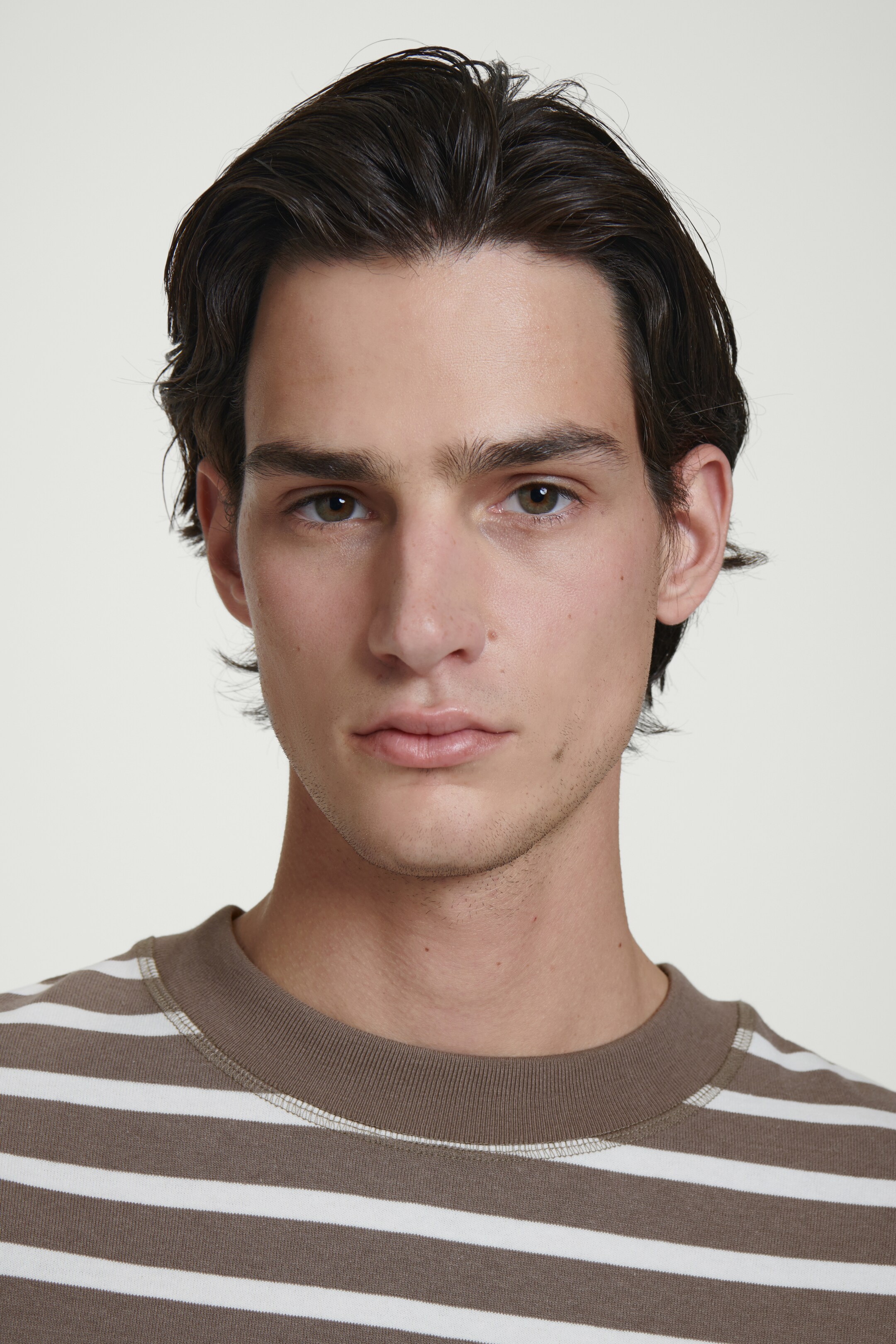 Agrandir l'image: T-SHIRT OVERSIZE EN COTON ÉPAIS - BRUN / RAYURES - HOMME | H&M CH 3
