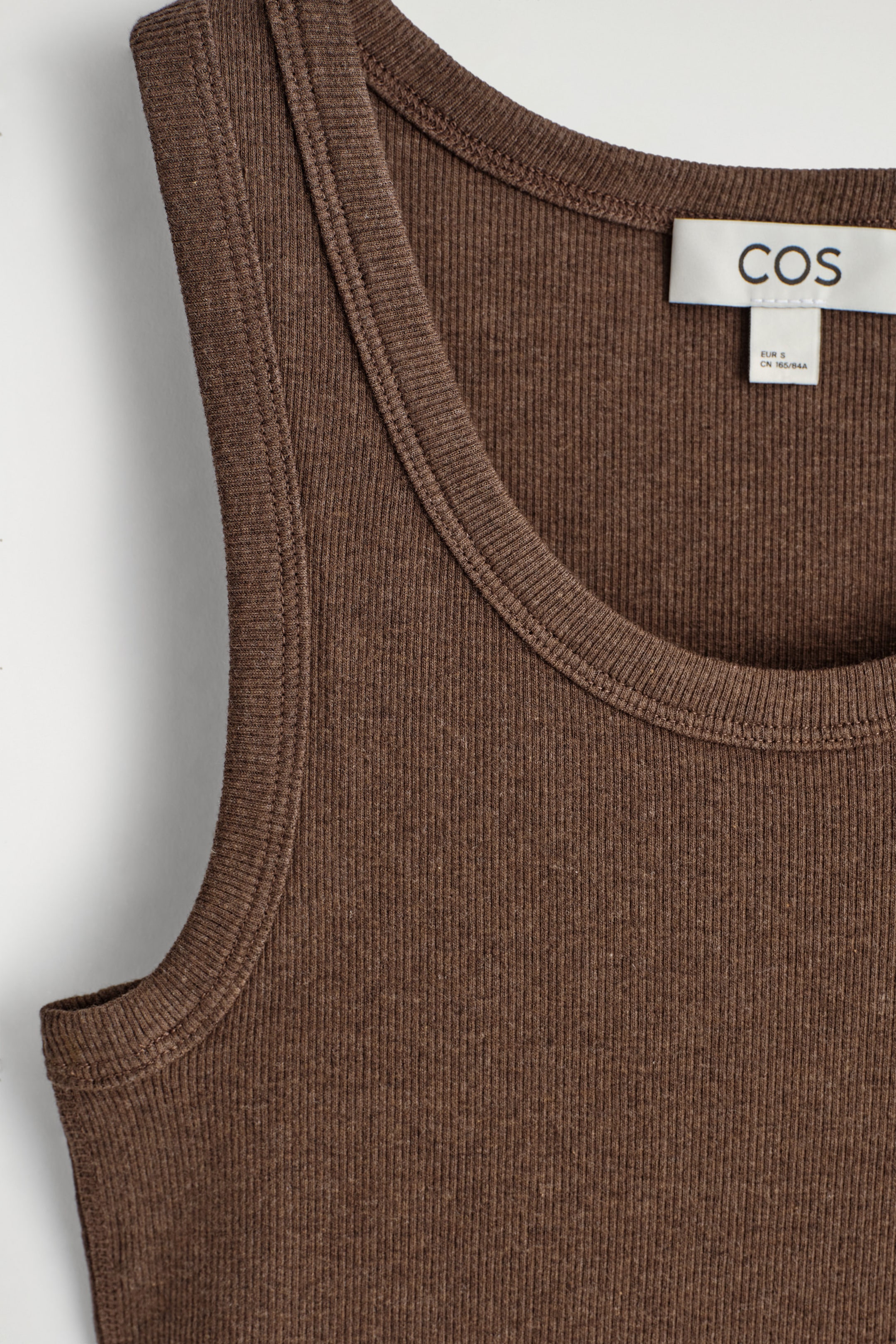 StillMedia/DescriptiveDetail