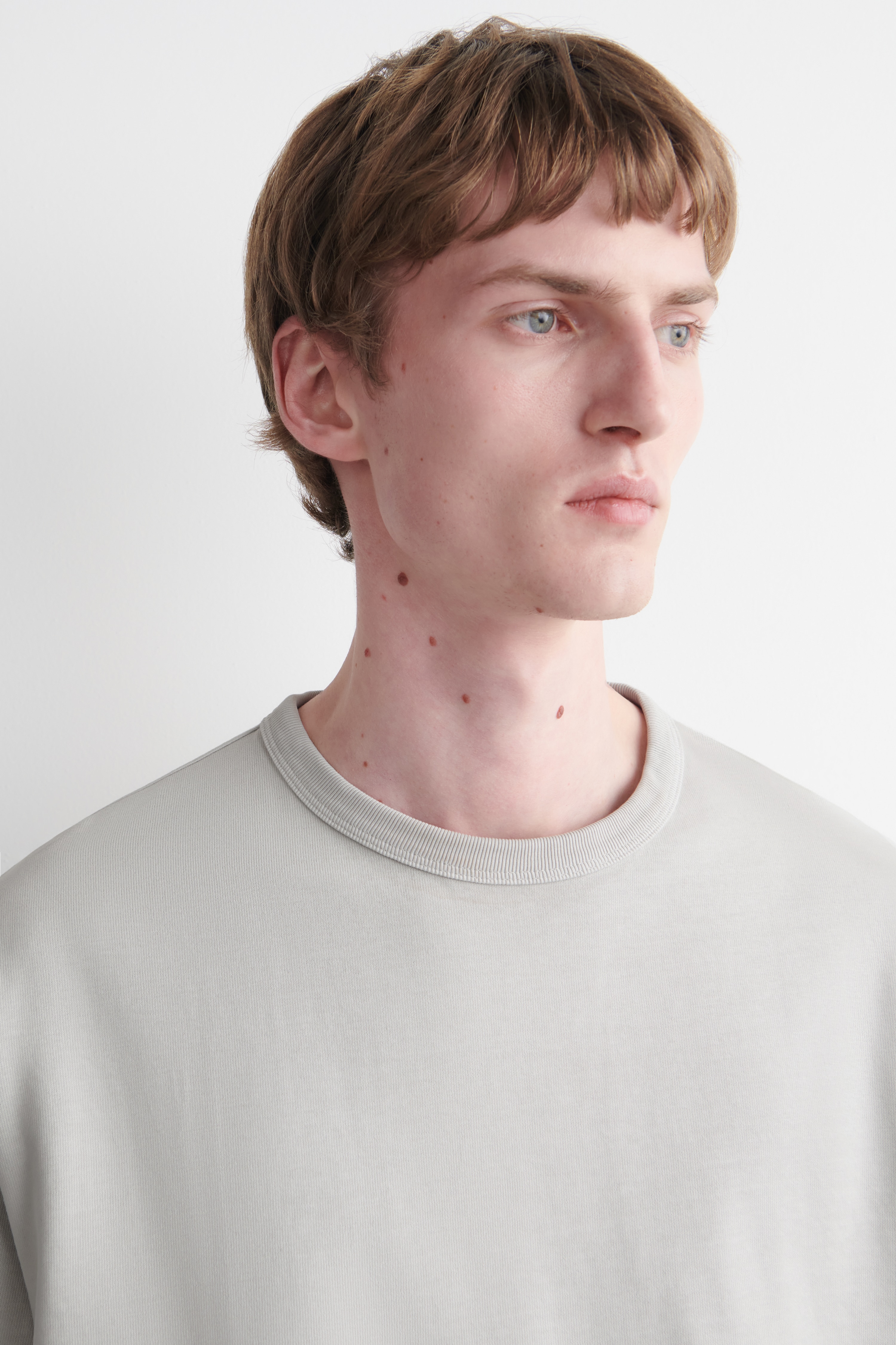 RELAXED HEAVYWEIGHT WASHED-COTTON T-SHIRT