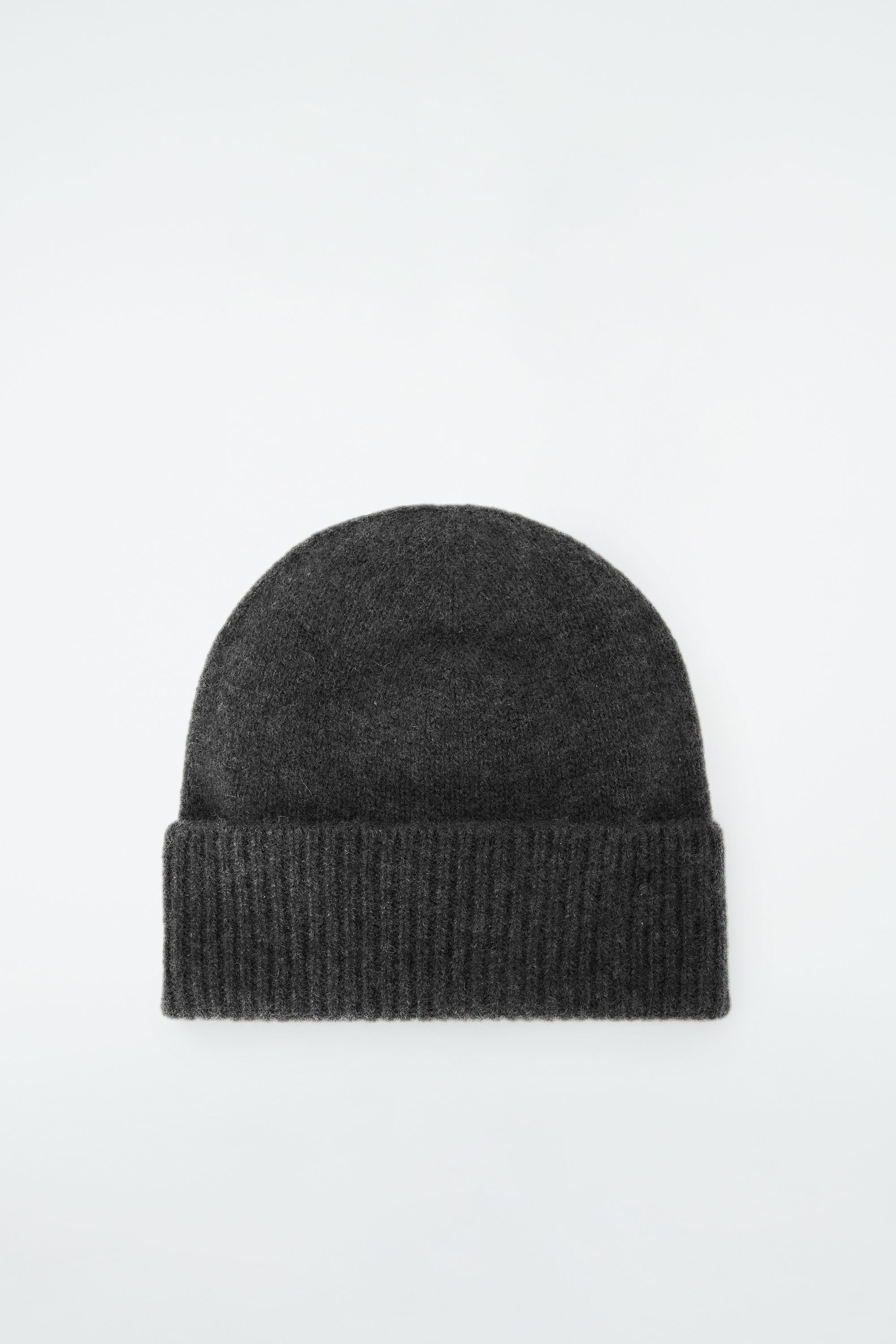 CASHMERE BEANIE - CHARCOAL | COS