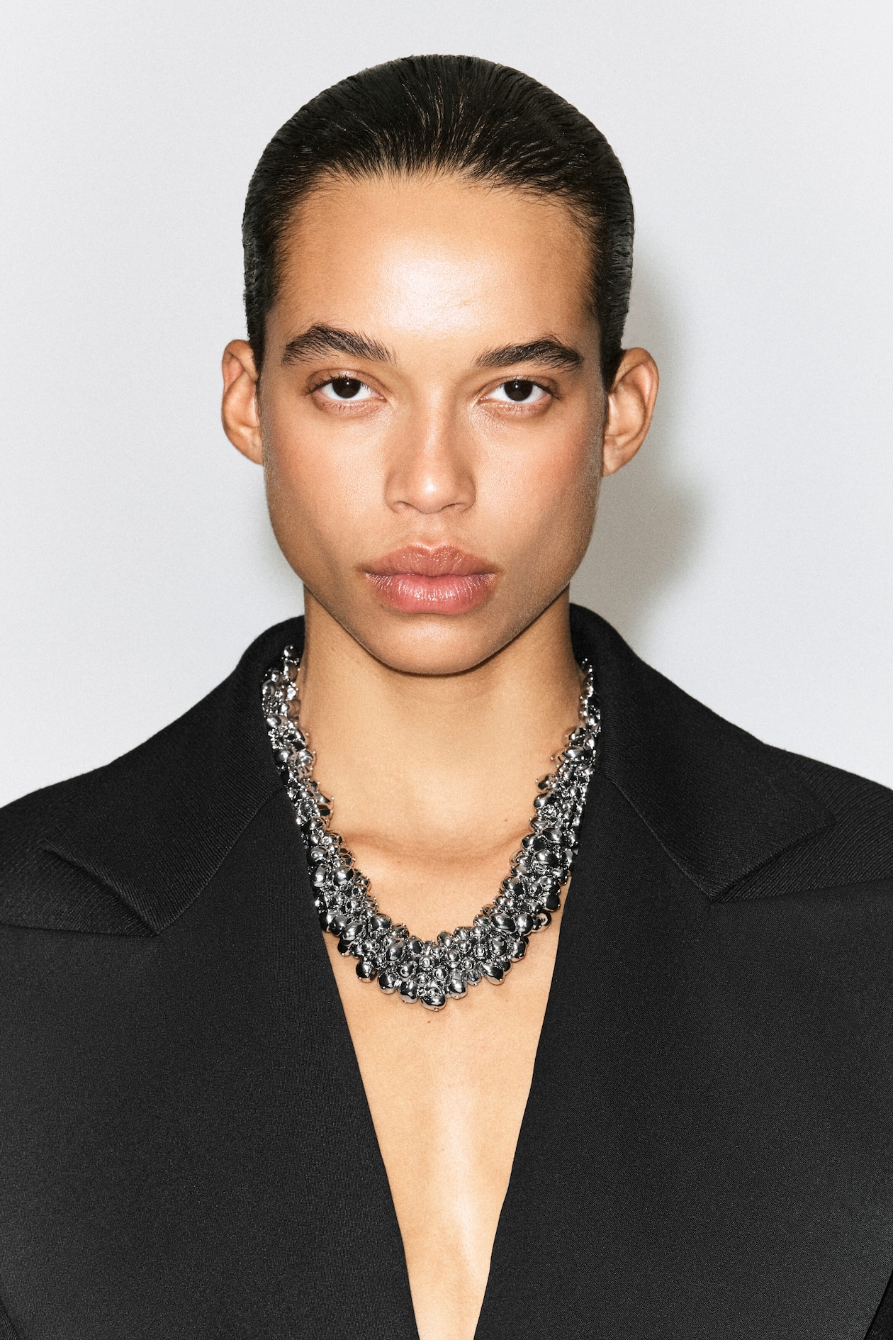 CLUSTERED NECKLACE — SILVER