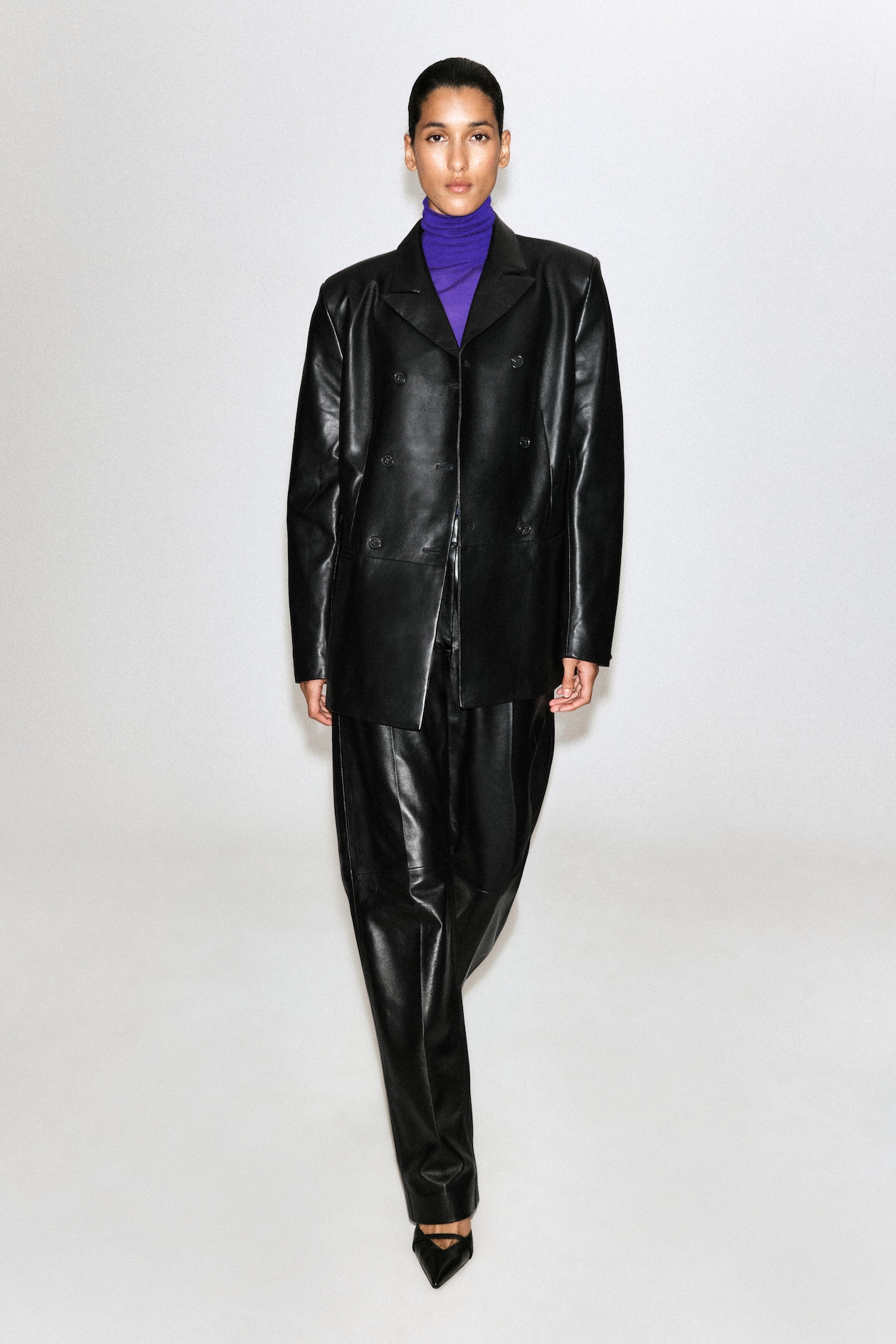 LEATHER STRAIGHT-LEG PANTS — BLACK
