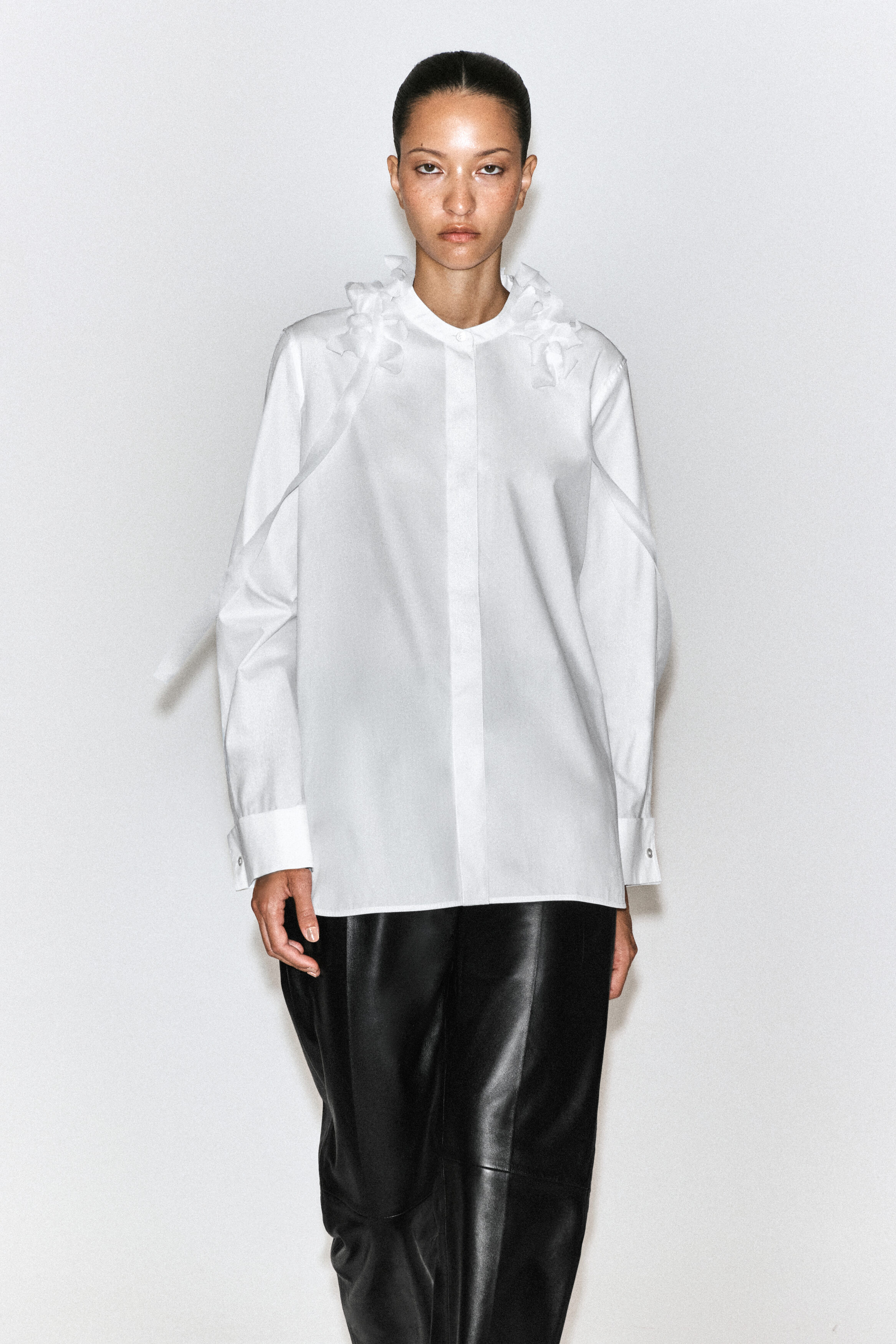 RUFFLED-COLLAR COTTON-SILK SHIRT - thumbnail 7