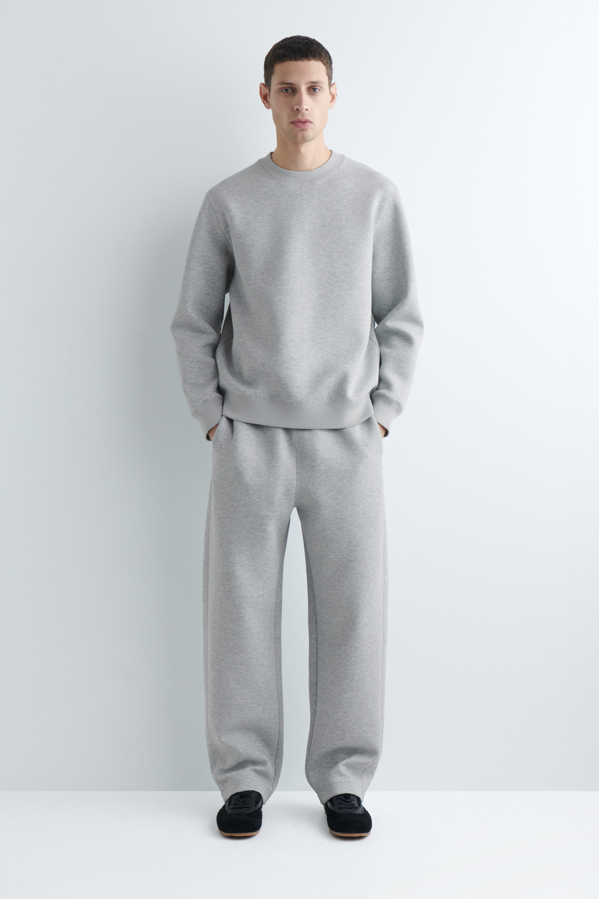 SCUBA RELAXED-FIT BARREL-LEG JOGGERS - thumbnail 2