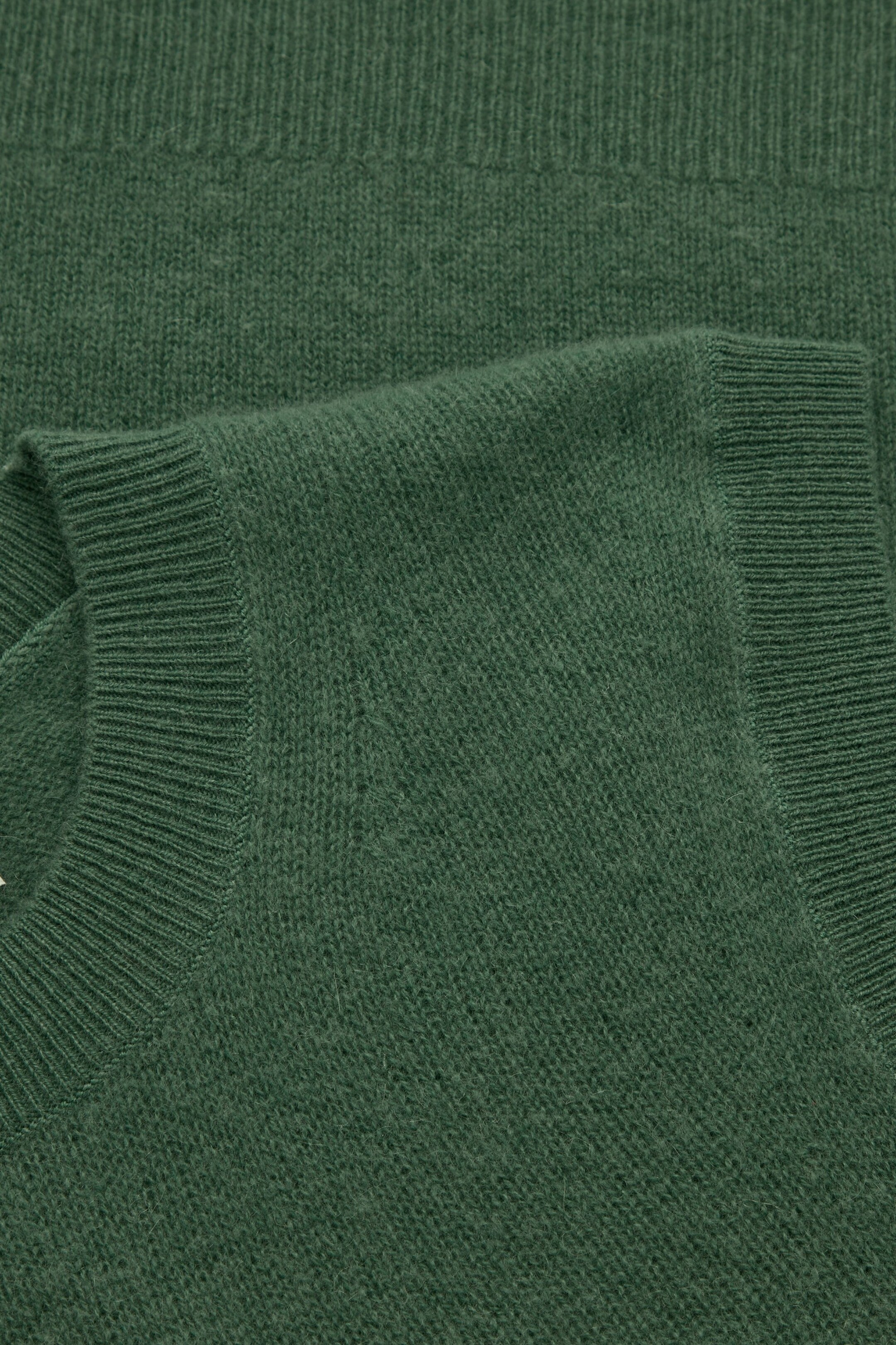 StillMedia/DescriptiveDetail