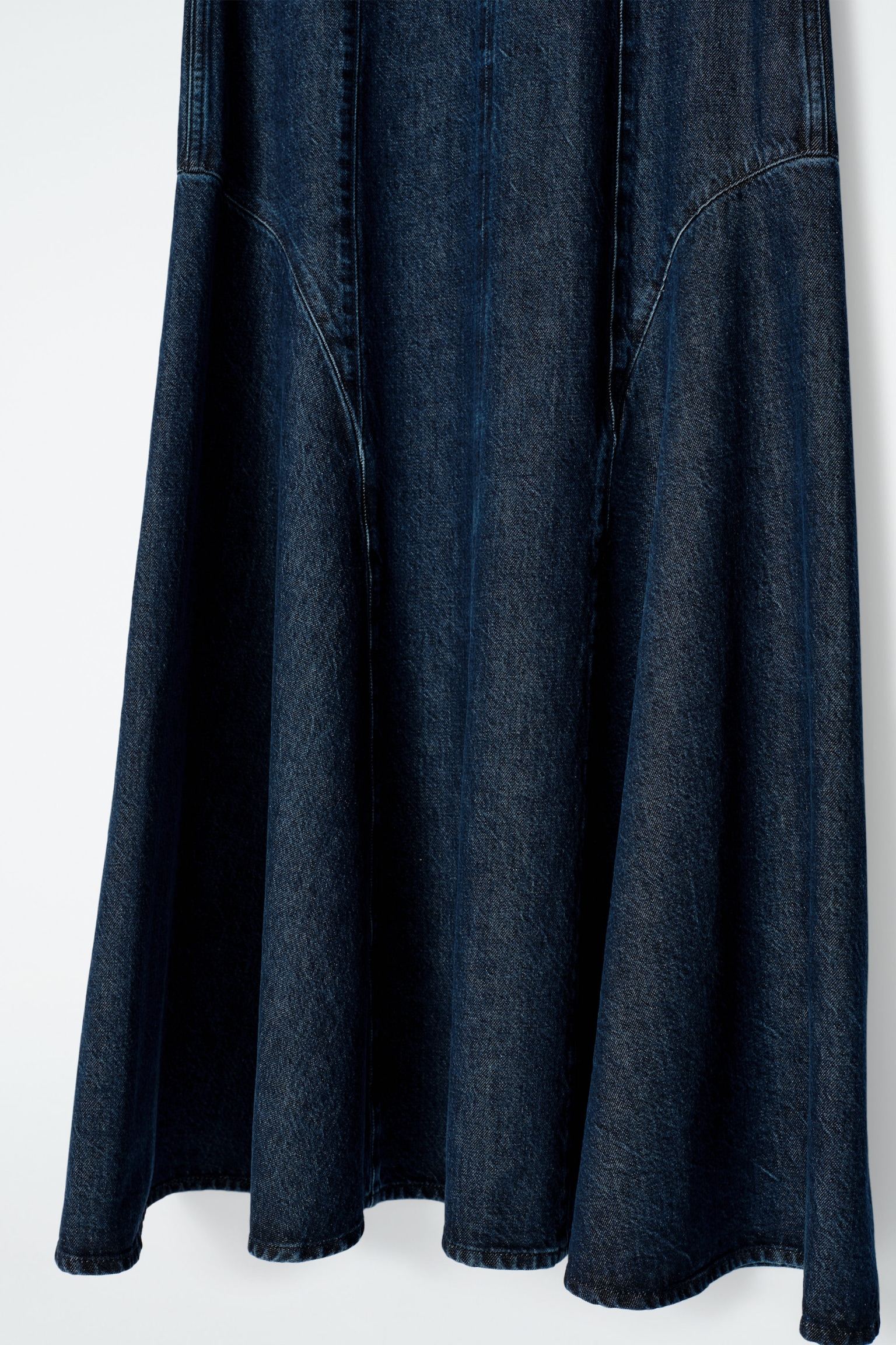Midi dress with dropped waist