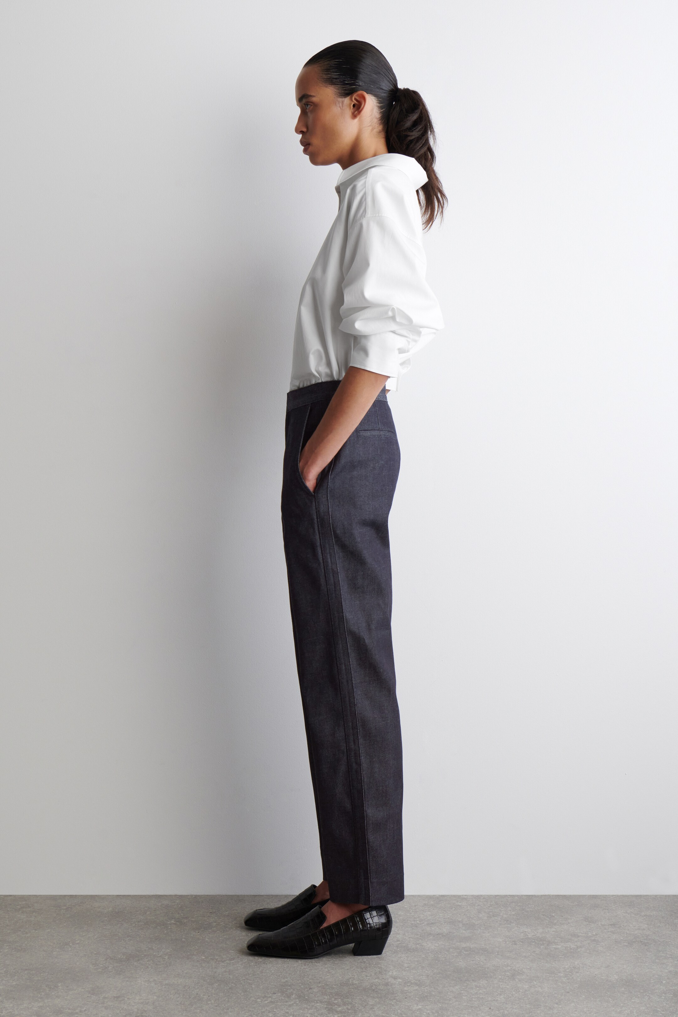 Ingrandisci l'immagine: STRAIGHT-LEG DENIM TROUSERS - DARK BLUE - DONNA | H&M CH 3