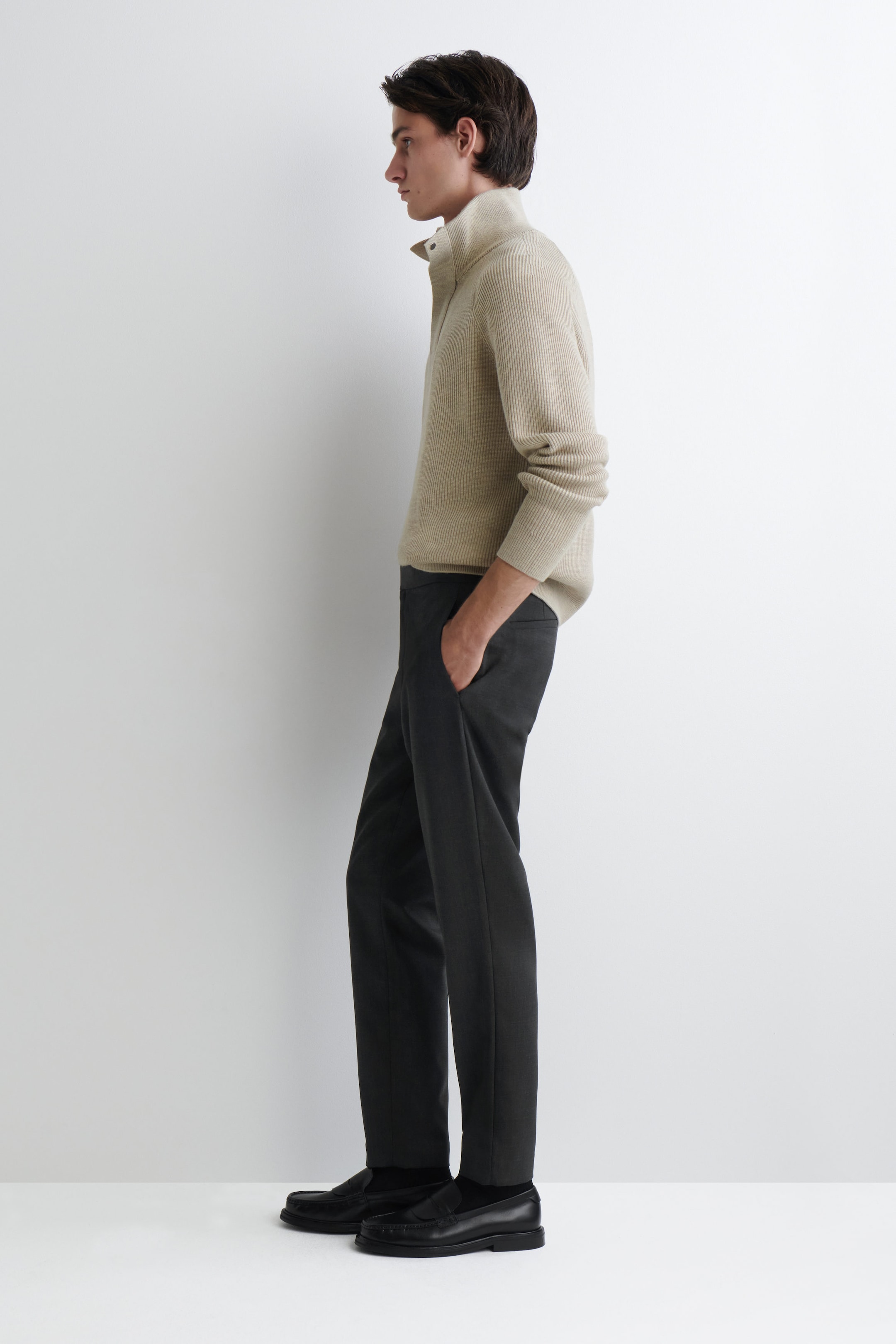 WOOL SLIM PANTS