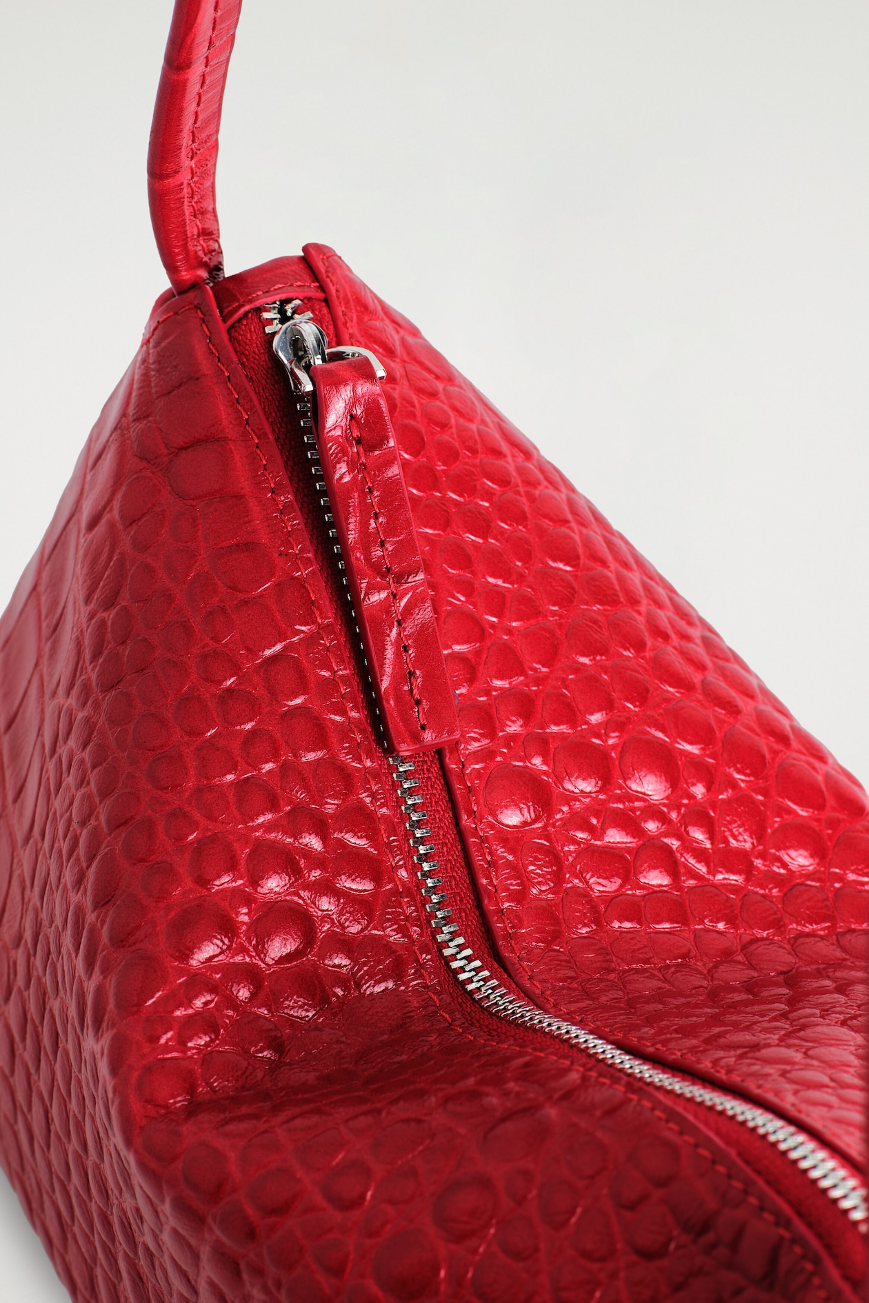MINI PAVILION SHOULDER BAG - CROC-EFFECT LEATHER — RED / CROC EFFECT