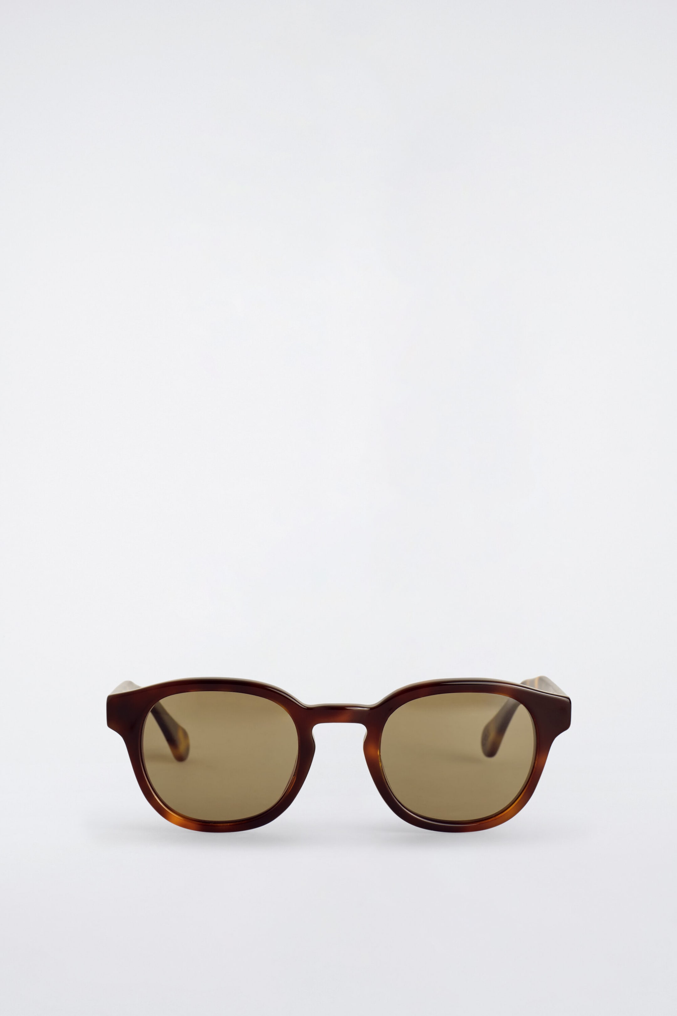 StillMedia/DescriptiveStillLife