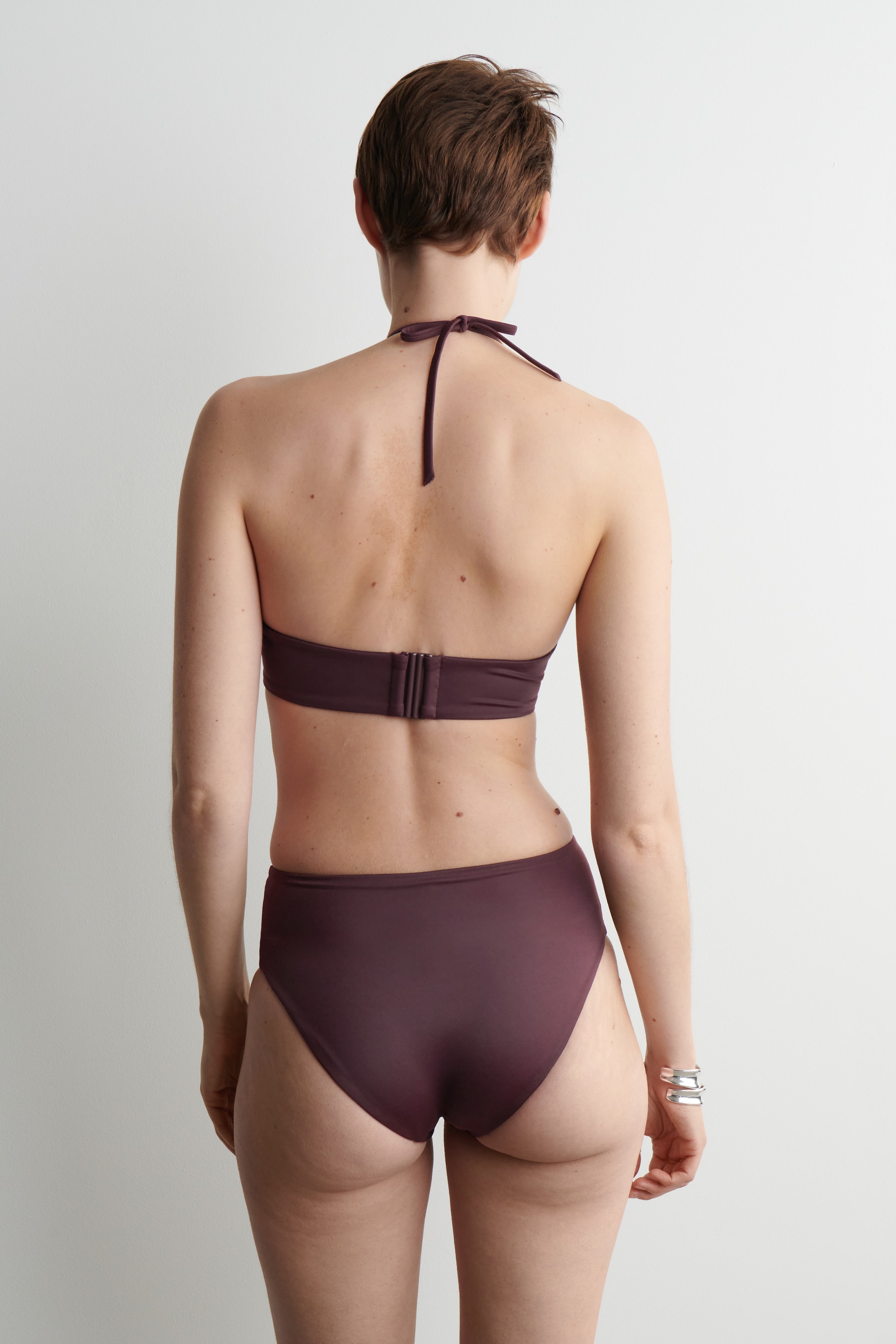 Zobraziť väčší obrázok: VYSOKO PÁSOVÉ BIKINOVÉ NOHAVIČKY - BORDOVÁ - ŽENY | H&M SK 3