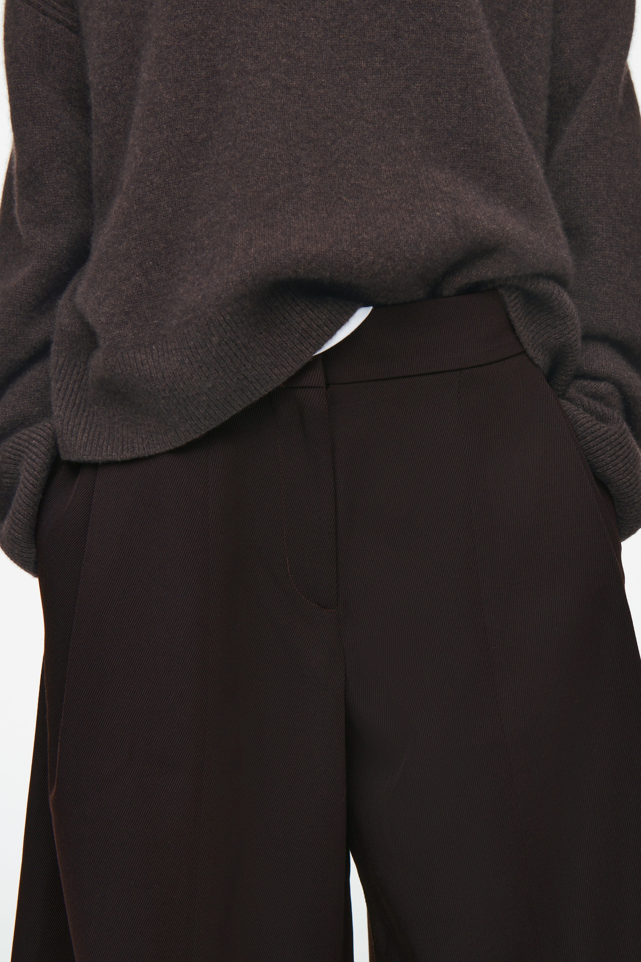 LOCKERE HOSE AUS WOLL-MIX MIT WEITEM BEIN