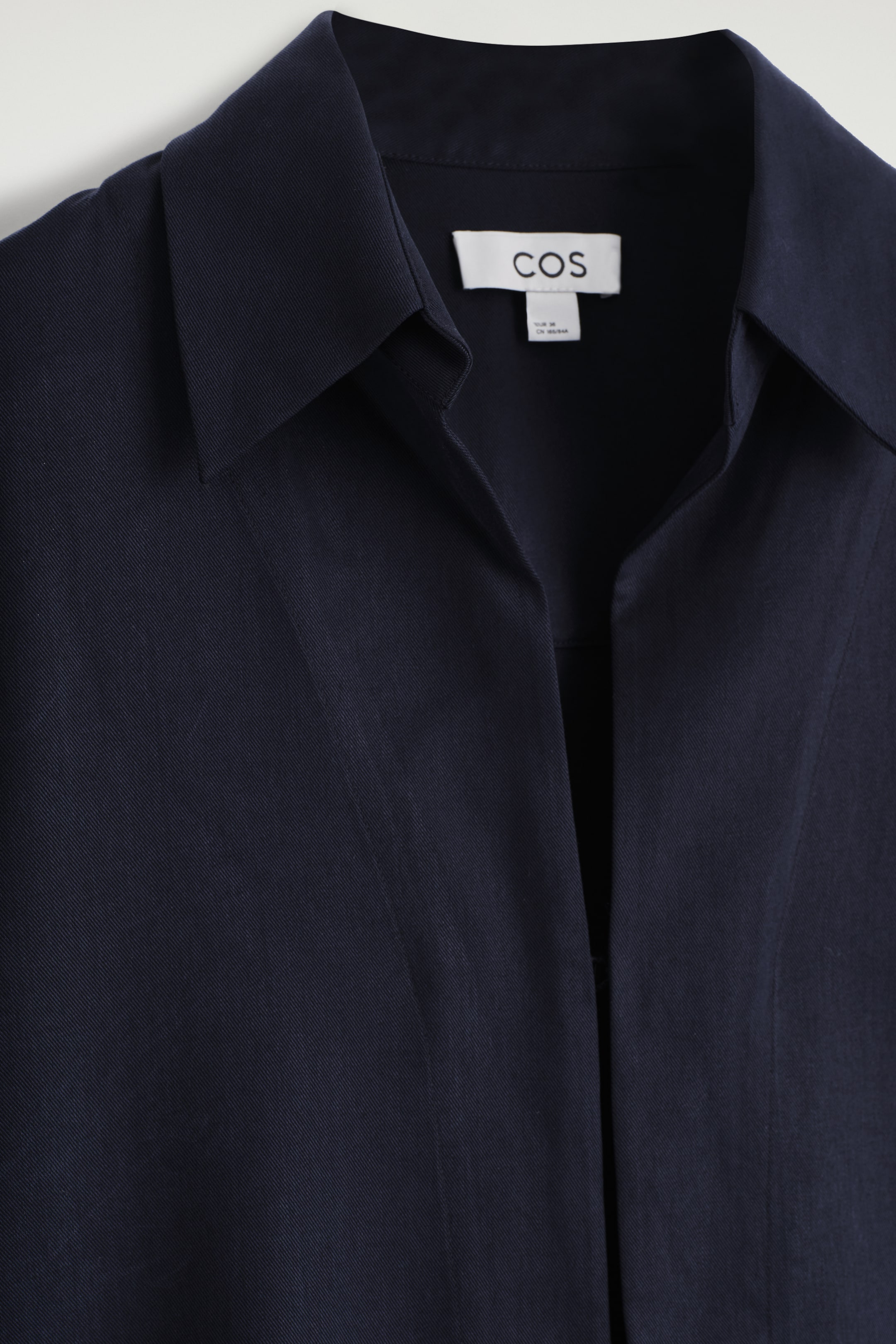 Visualizza immagine più grande: CAMICIA CON COLLETTO APERTO - BLU NAVY - DONNA | H&M IT 7