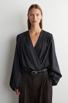 GATHERED WRAP-OVER BLOUSE — CHARCOAL 1