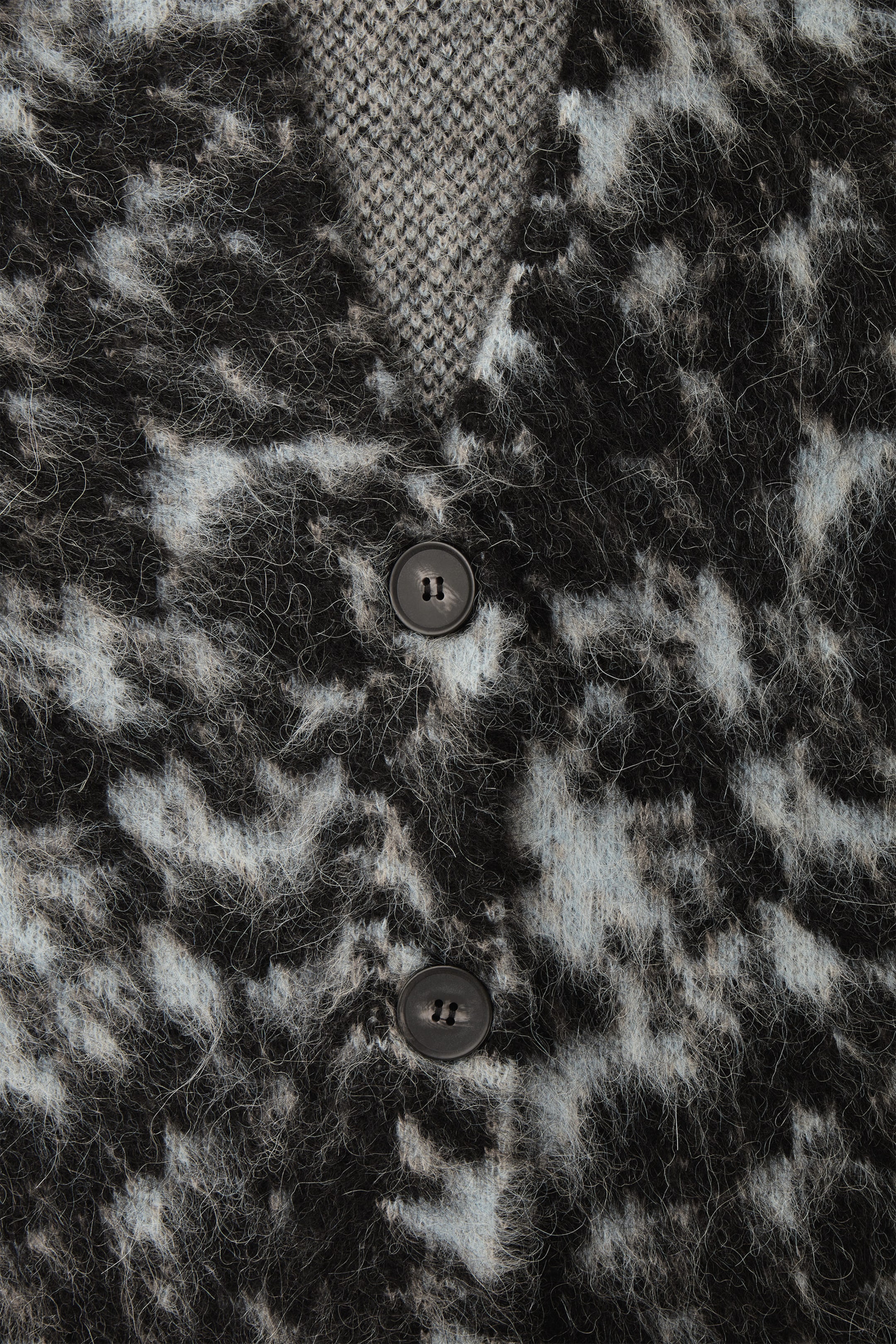 StillMedia/DescriptiveDetail